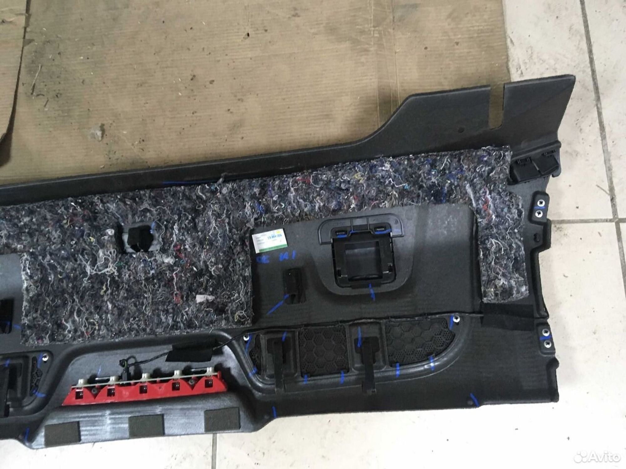 Полка багажника Citroen C4 II B7 седан, 1350 рублей, Тамбов