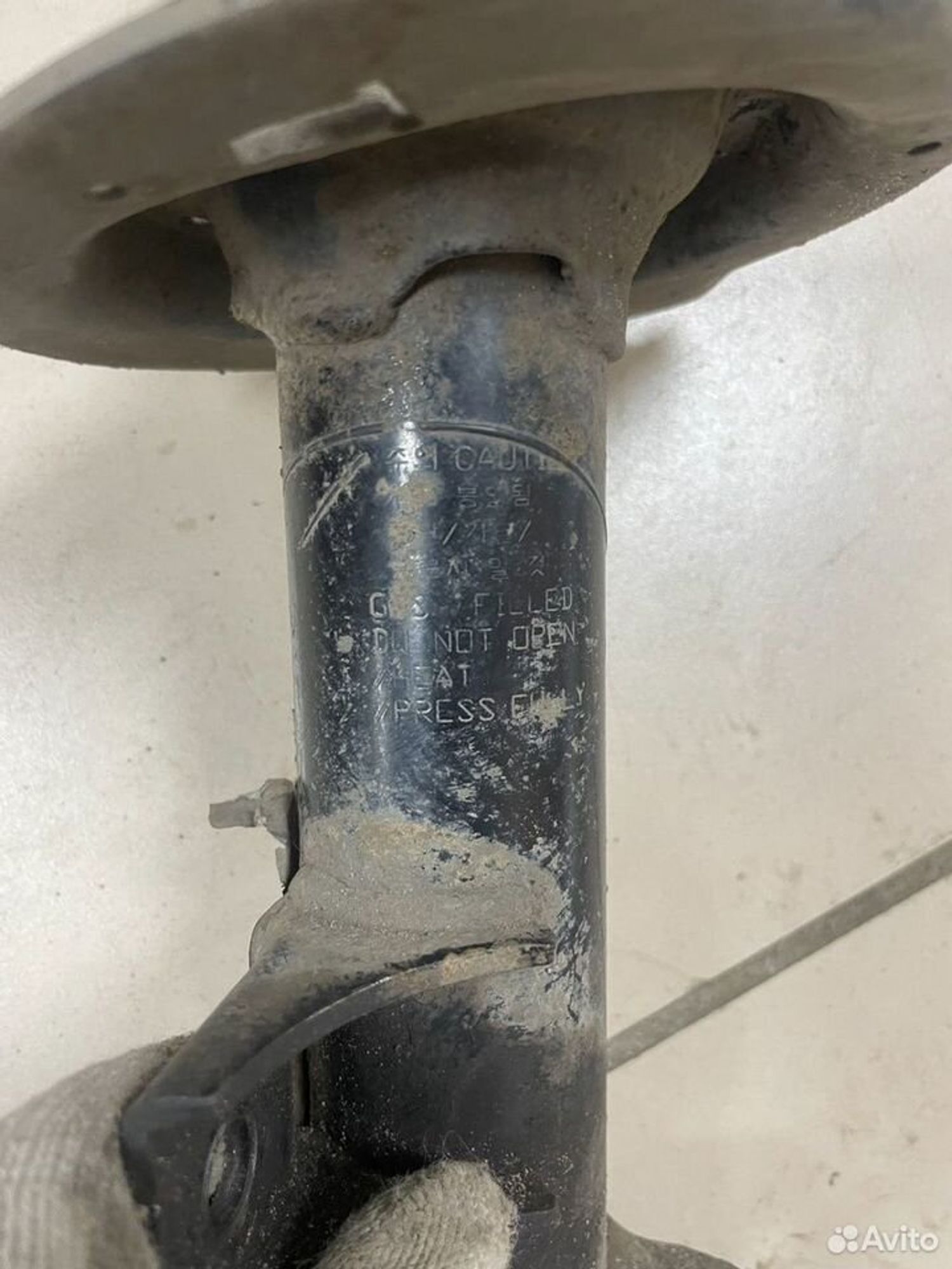 Амортизатор перед.лев. Kia Sportage 3/Hyundai IX35, 1000 рублей, Тамбов