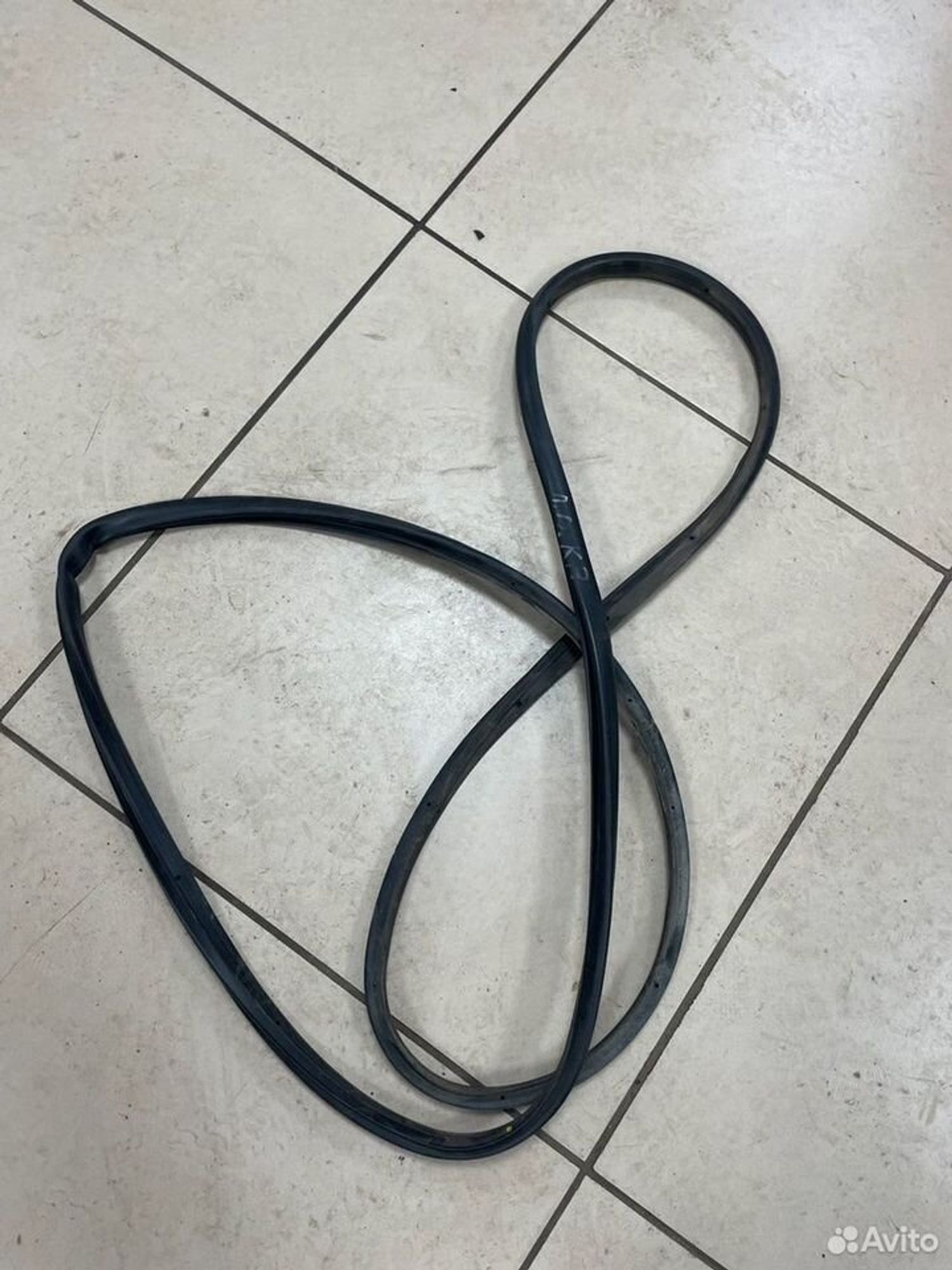 Уплотнитель передний правый Chevrolet Cruze J300, 500 рублей, Тамбов