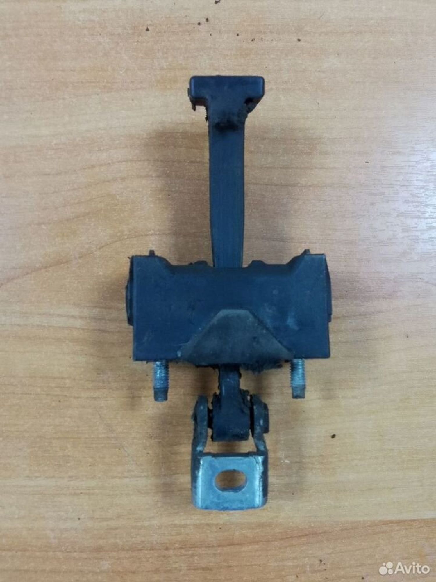 Ограничитель двери зад.прав. LADA Vesta, 500 рублей, Тамбов