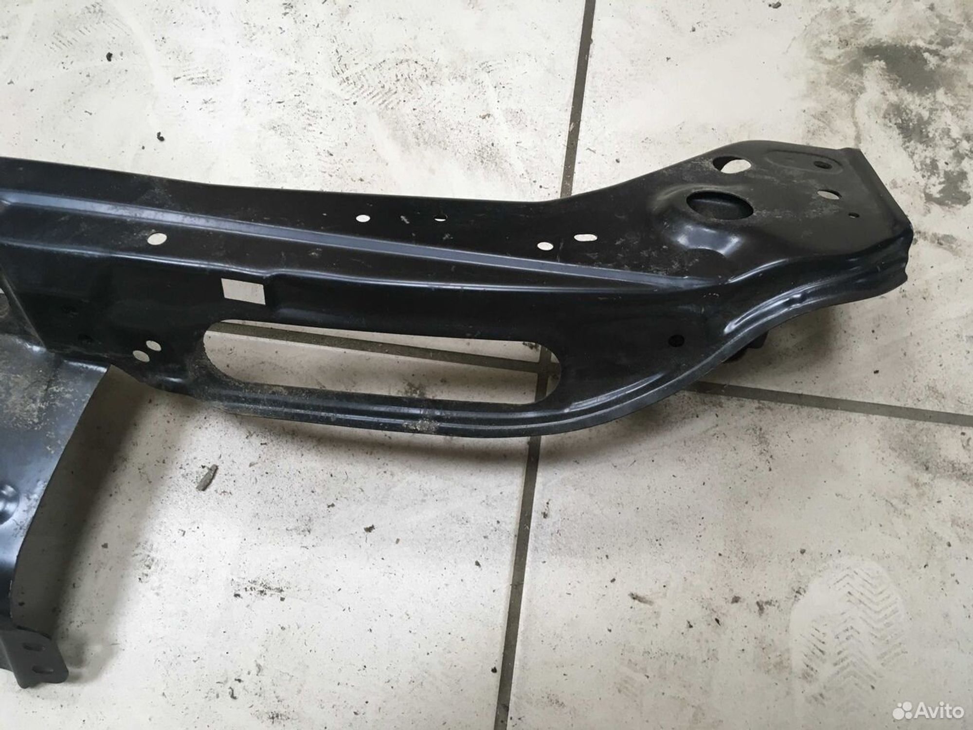 Поперечина панели радиатора Mitsubishi Outlander 2, 1800 рублей, Тамбов