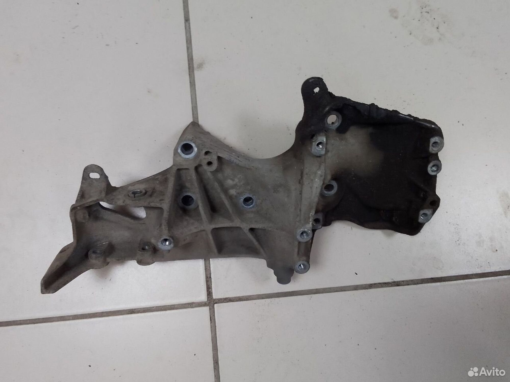 Кронштейн генератора Renault Logan I, 1300 рублей, Тамбов