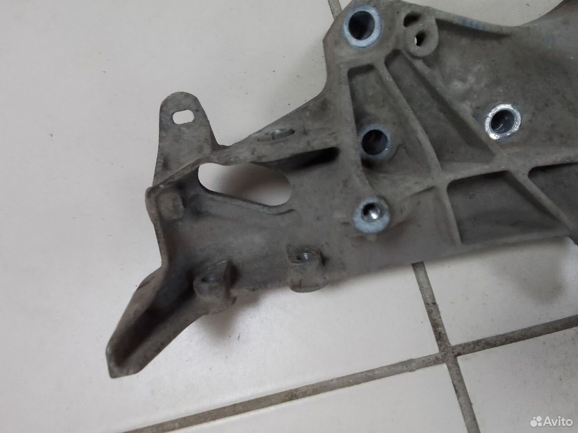 Кронштейн генератора Renault Logan I, 1300 рублей, Тамбов