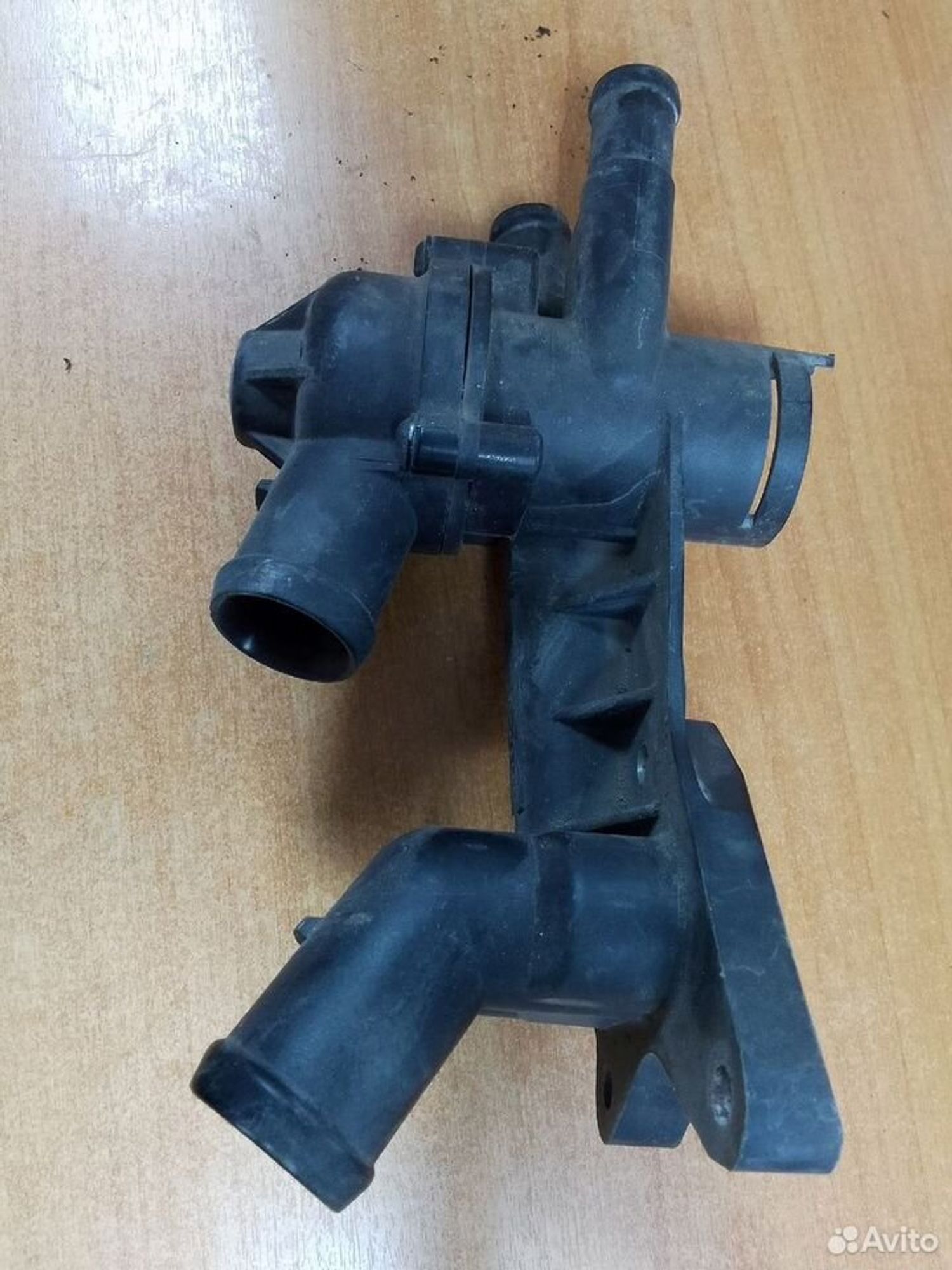 Корпус термостата VW Polo/Skoda Fabia/Rapid, 1000 рублей, Тамбов