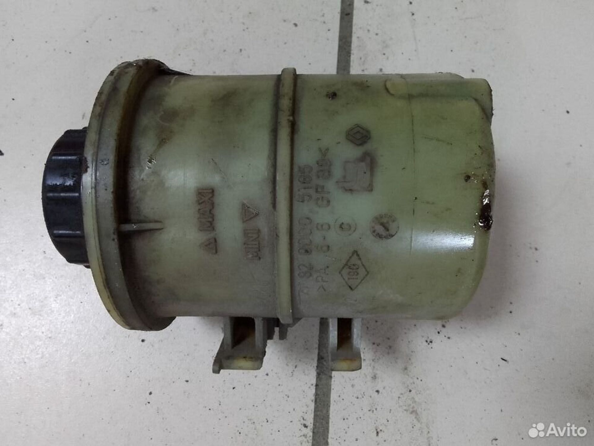 Бачок гур Renault Logan I, 1000 рублей, Тамбов