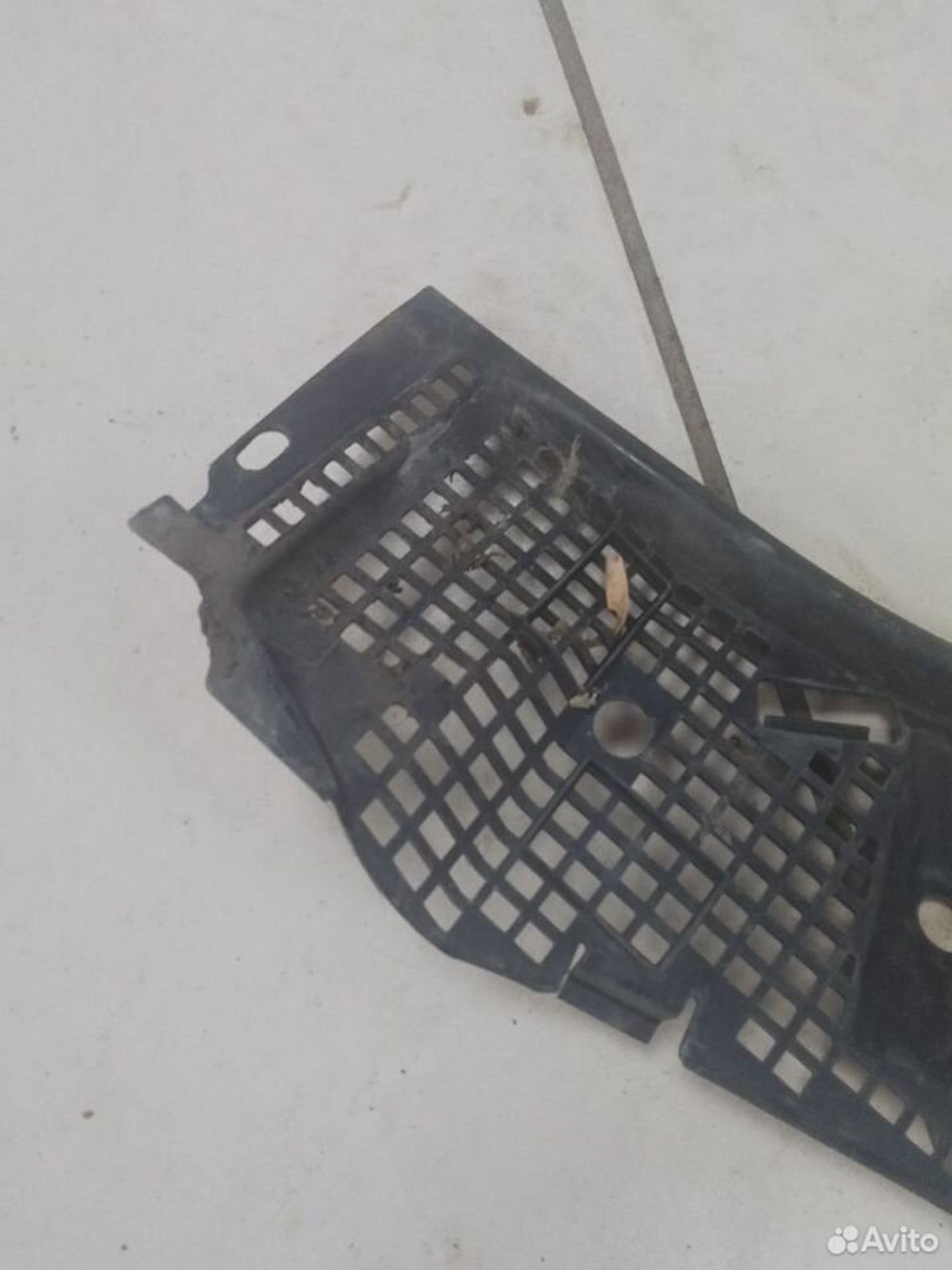 Жабо Renault Logan I, 1000 рублей, Тамбов