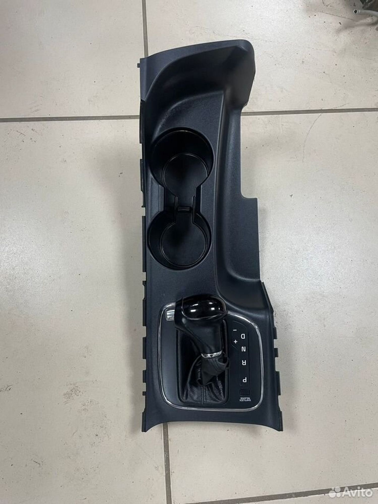 Центральная консоль Kia Ceed II JD, 2000 рублей, Тамбов