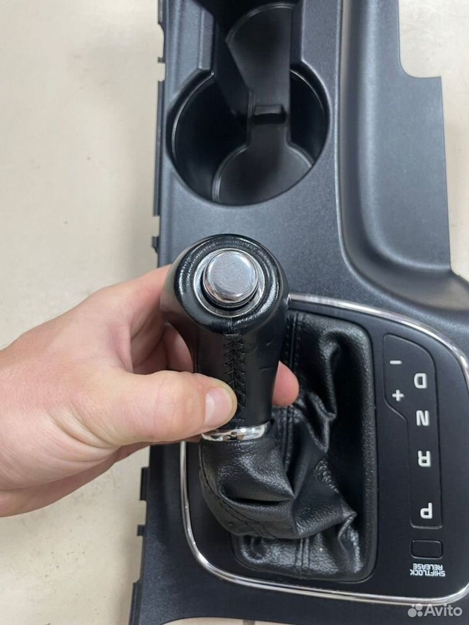 Центральная консоль Kia Ceed II JD, 2000 рублей, Тамбов