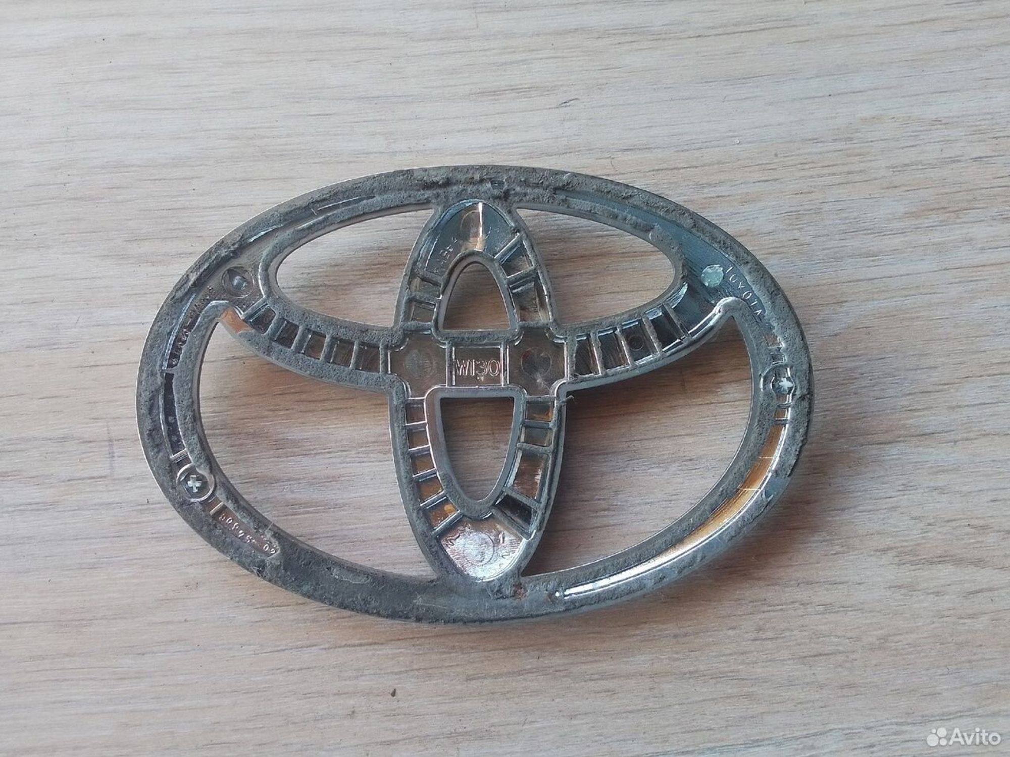 Эмблема задняя Toyota Camry V40, 850 рублей, Тамбов