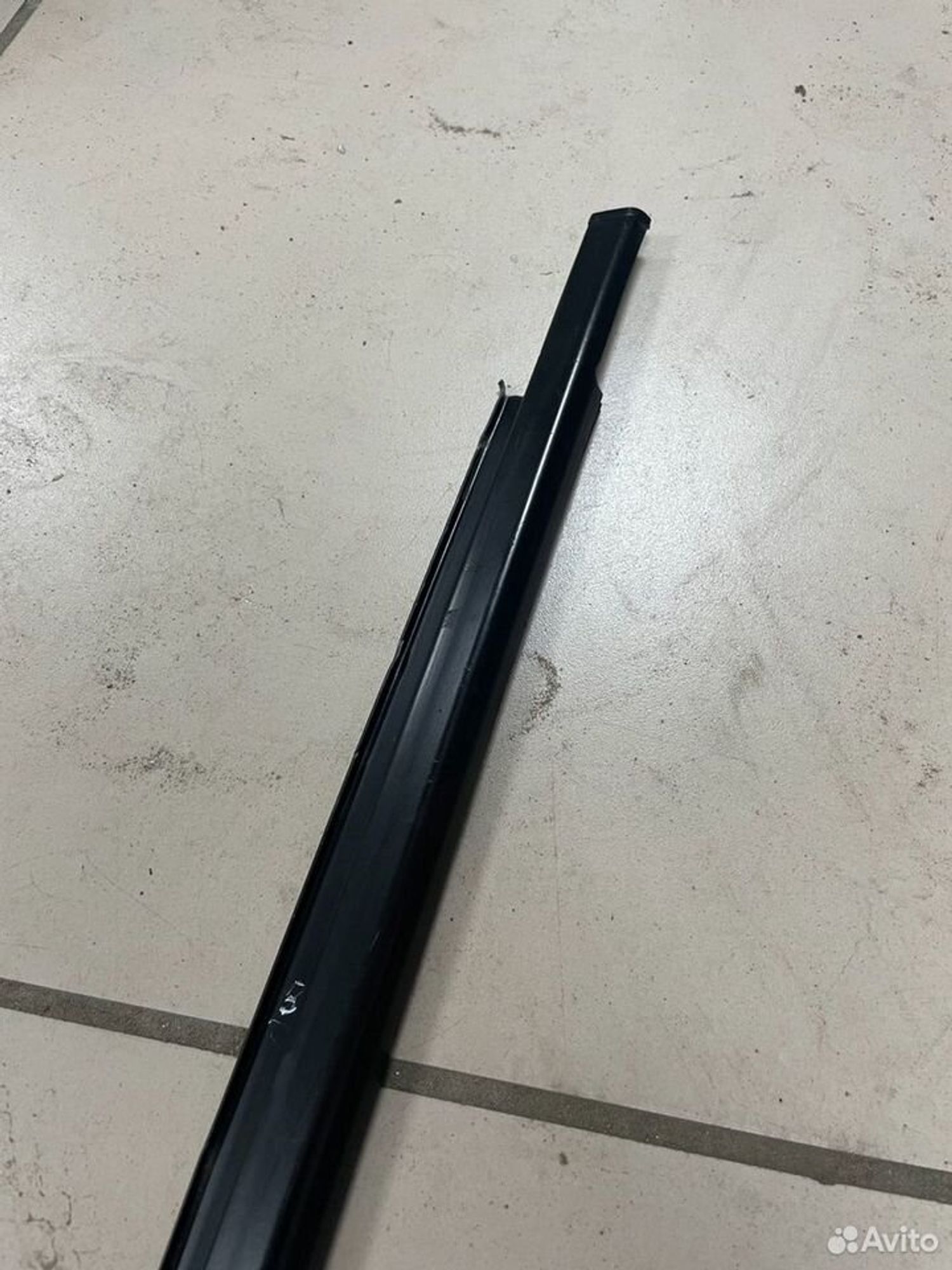 Бархотка передняя правая LADA Vesta, 500 рублей, Тамбов