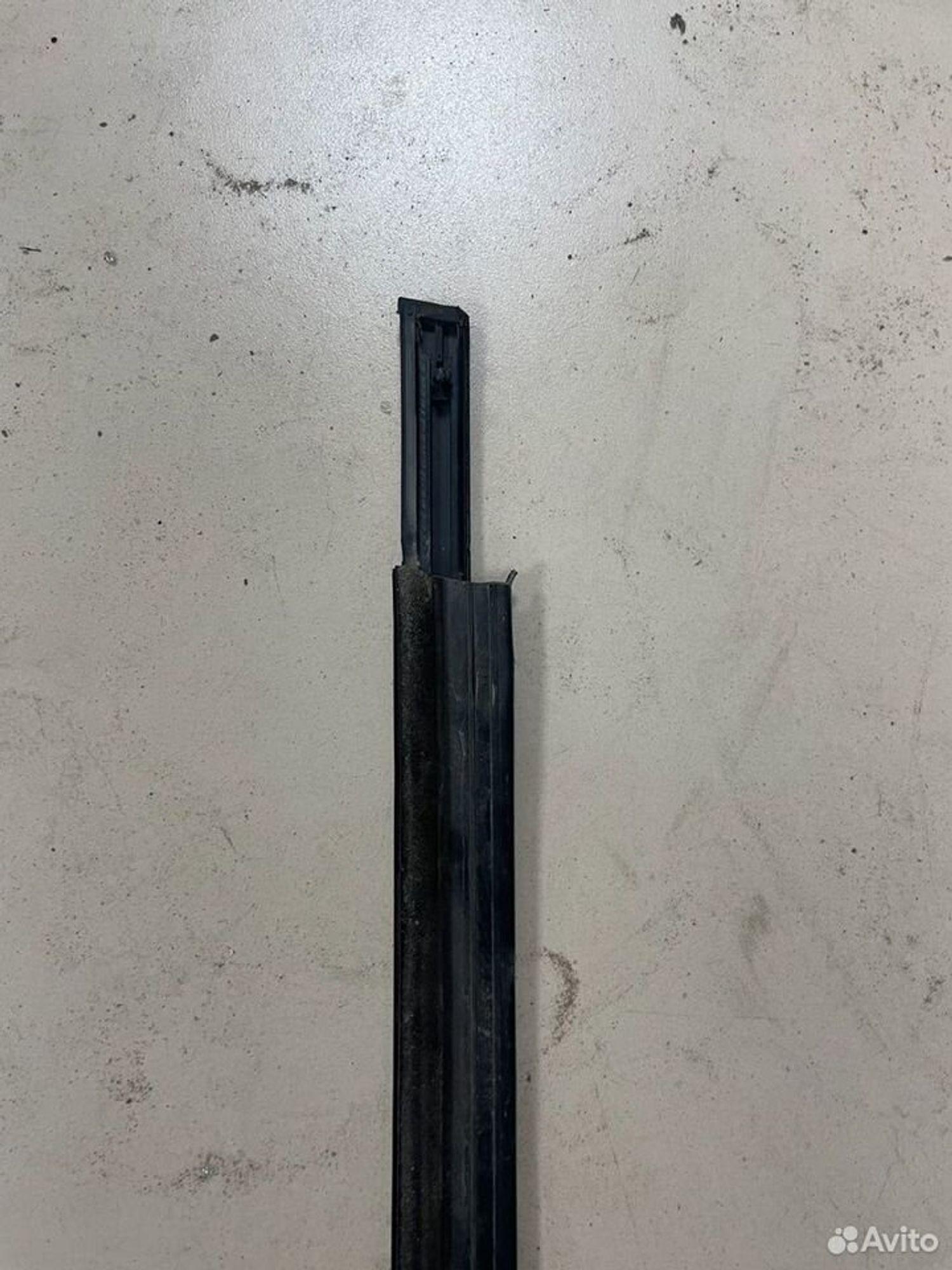 Бархотка передняя правая LADA Vesta, 500 рублей, Тамбов