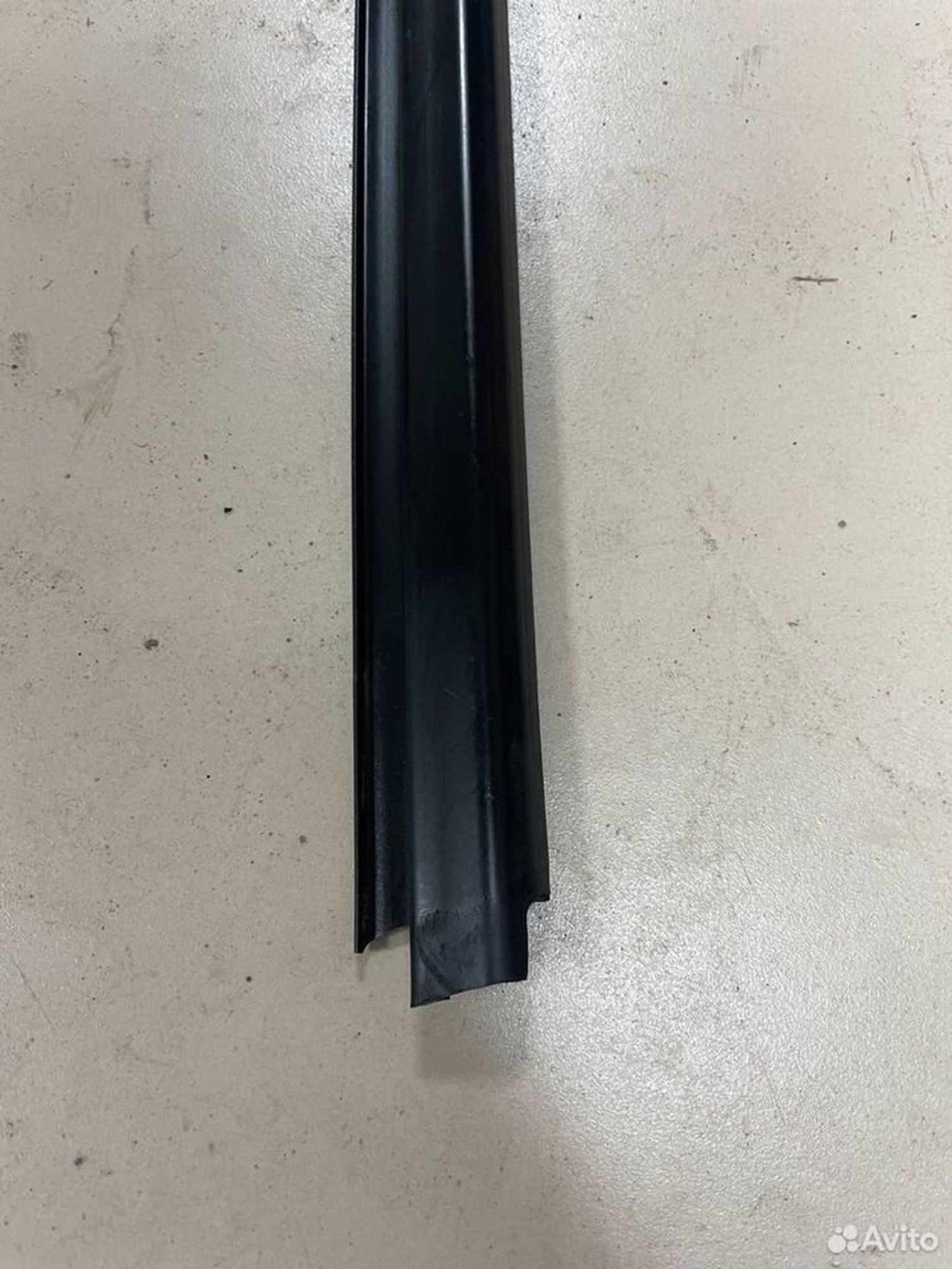 Бархотка передняя правая LADA Vesta, 500 рублей, Тамбов