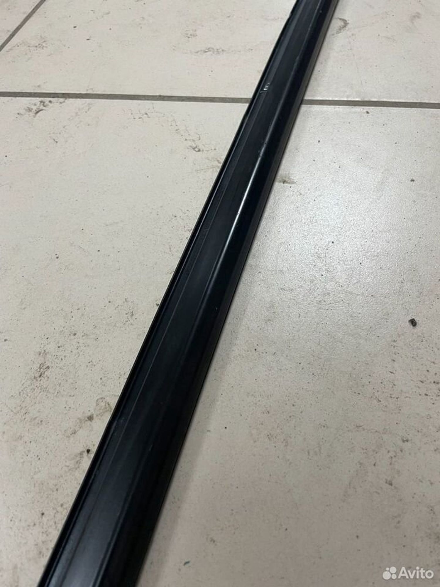 Бархотка передняя правая LADA Vesta, 500 рублей, Тамбов