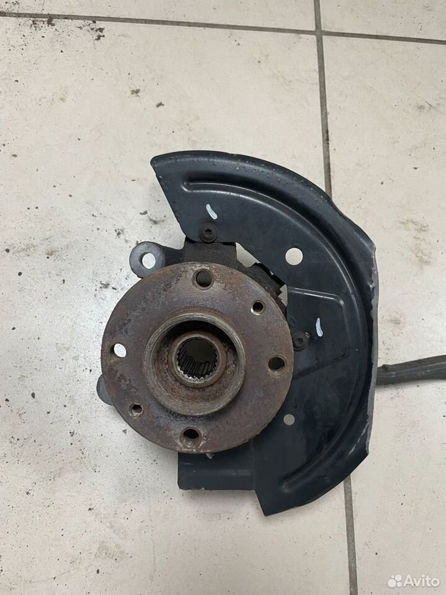 Кулак поворотный левый LADA X-Ray, 3000 рублей, Тамбов