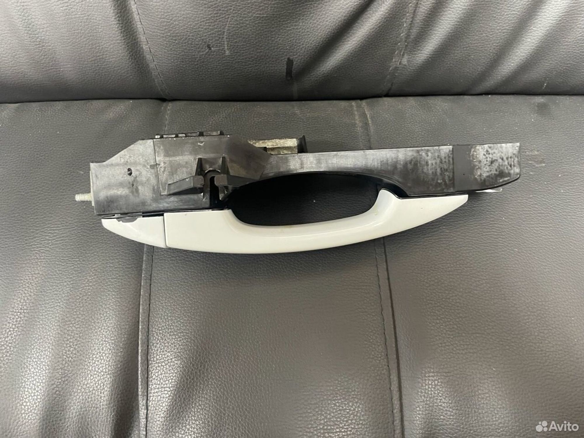 Ручка внешняя передняя правая LADA Vesta, 1000 рублей, Тамбов