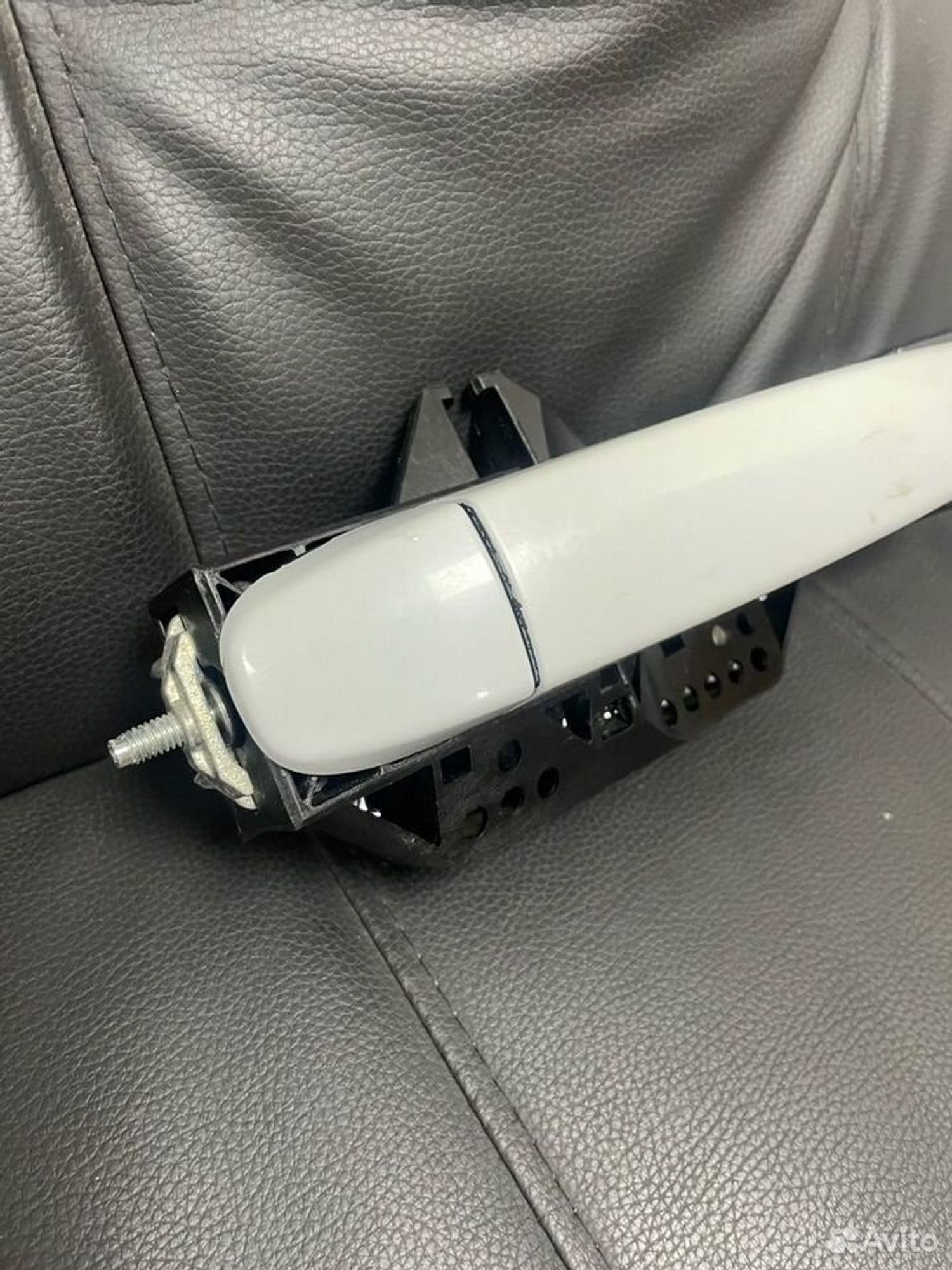 Ручка внешняя передняя правая LADA Vesta, 1000 рублей, Тамбов