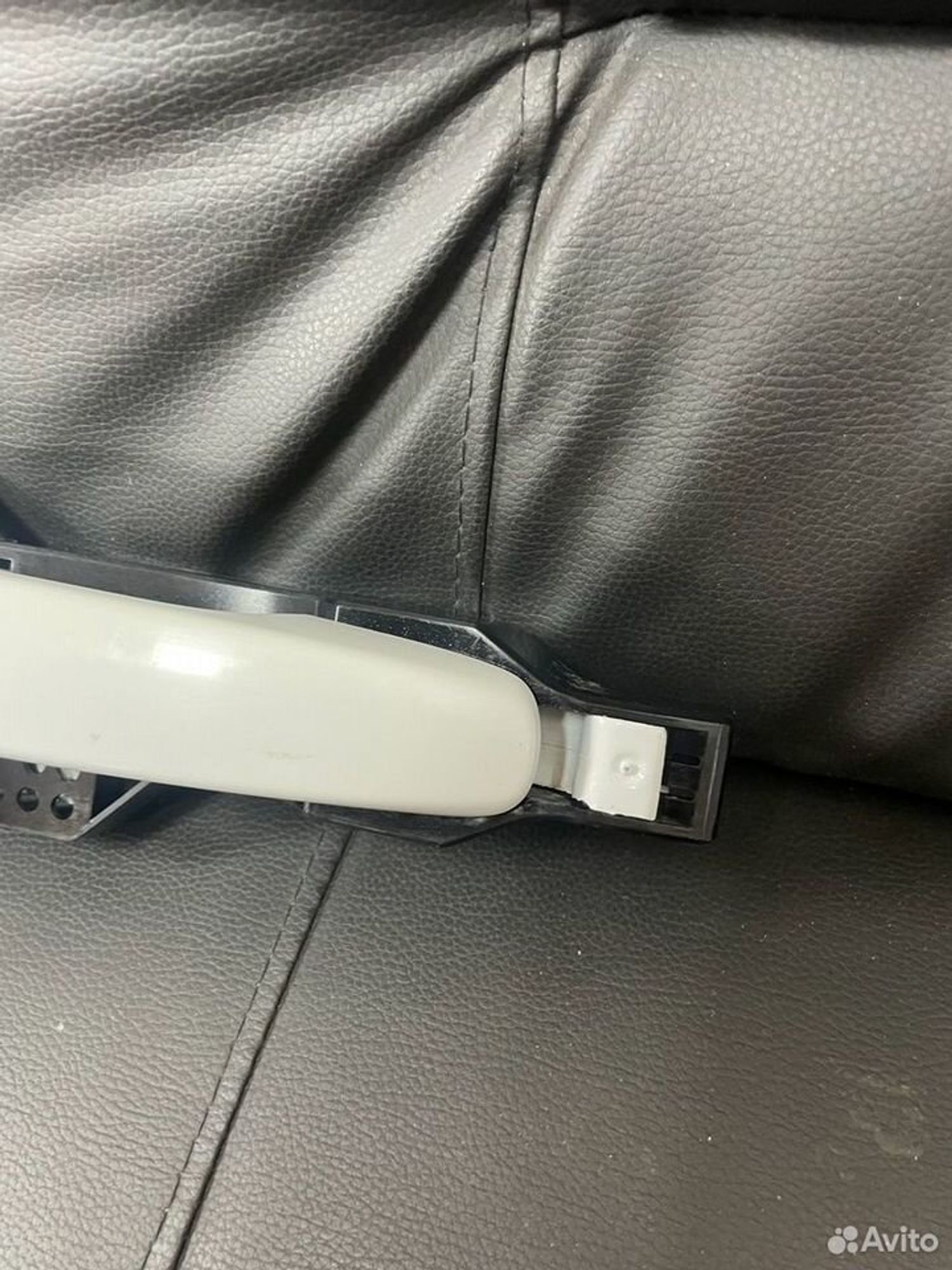 Ручка внешняя передняя правая LADA Vesta, 1000 рублей, Тамбов