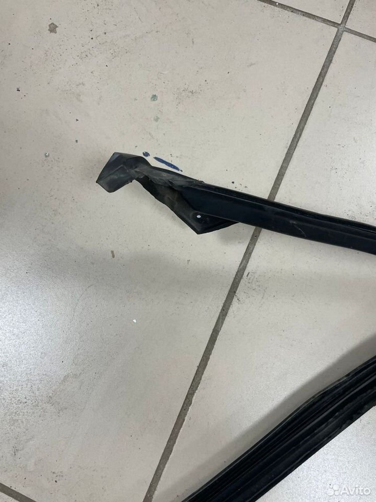 Уплотнитель пер.лев. двери Mercedes-Benz W204 C180, 500 рублей, Тамбов