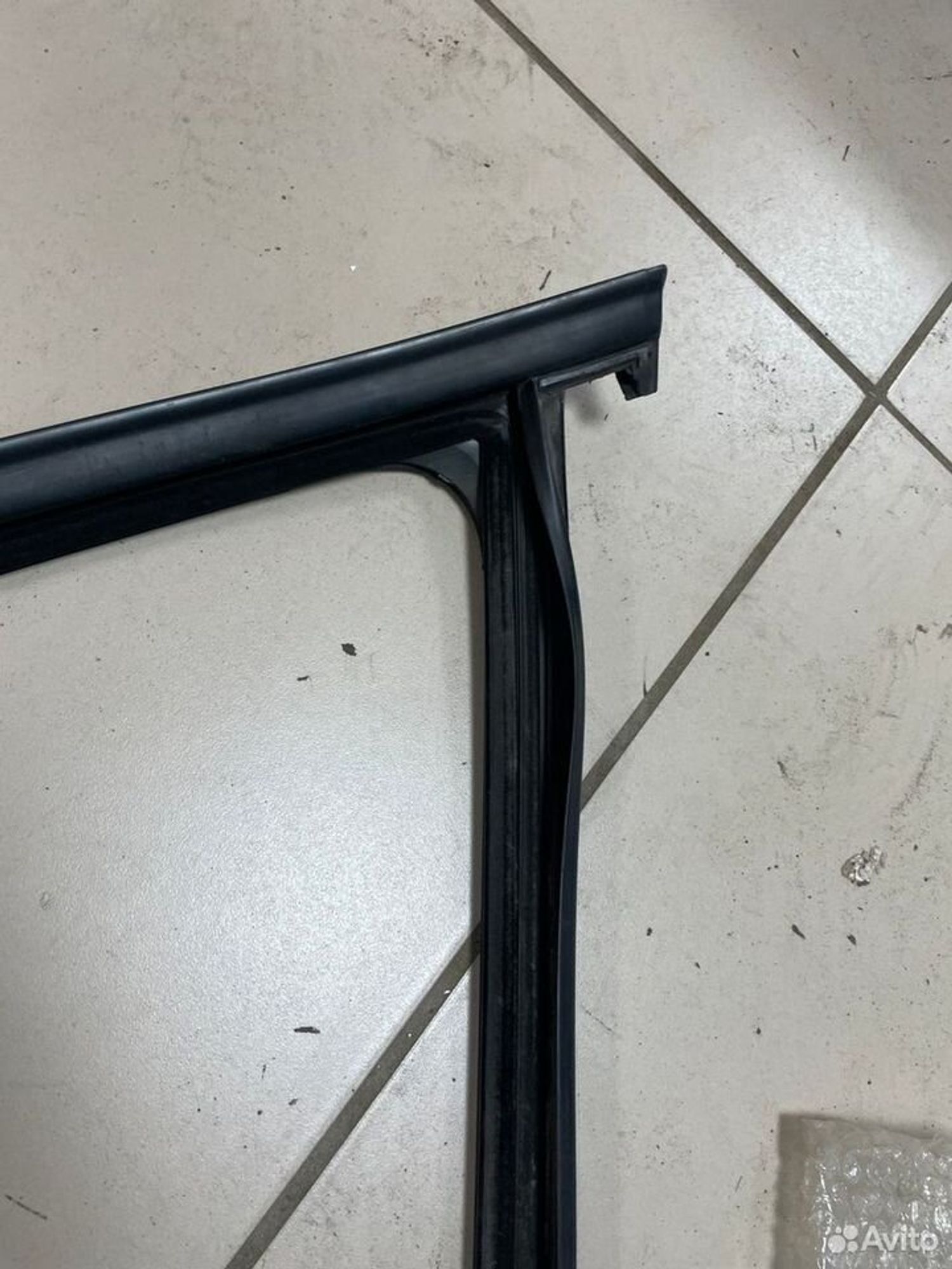 Уплотнитель пер.лев. двери Mercedes-Benz W204 C180, 500 рублей, Тамбов