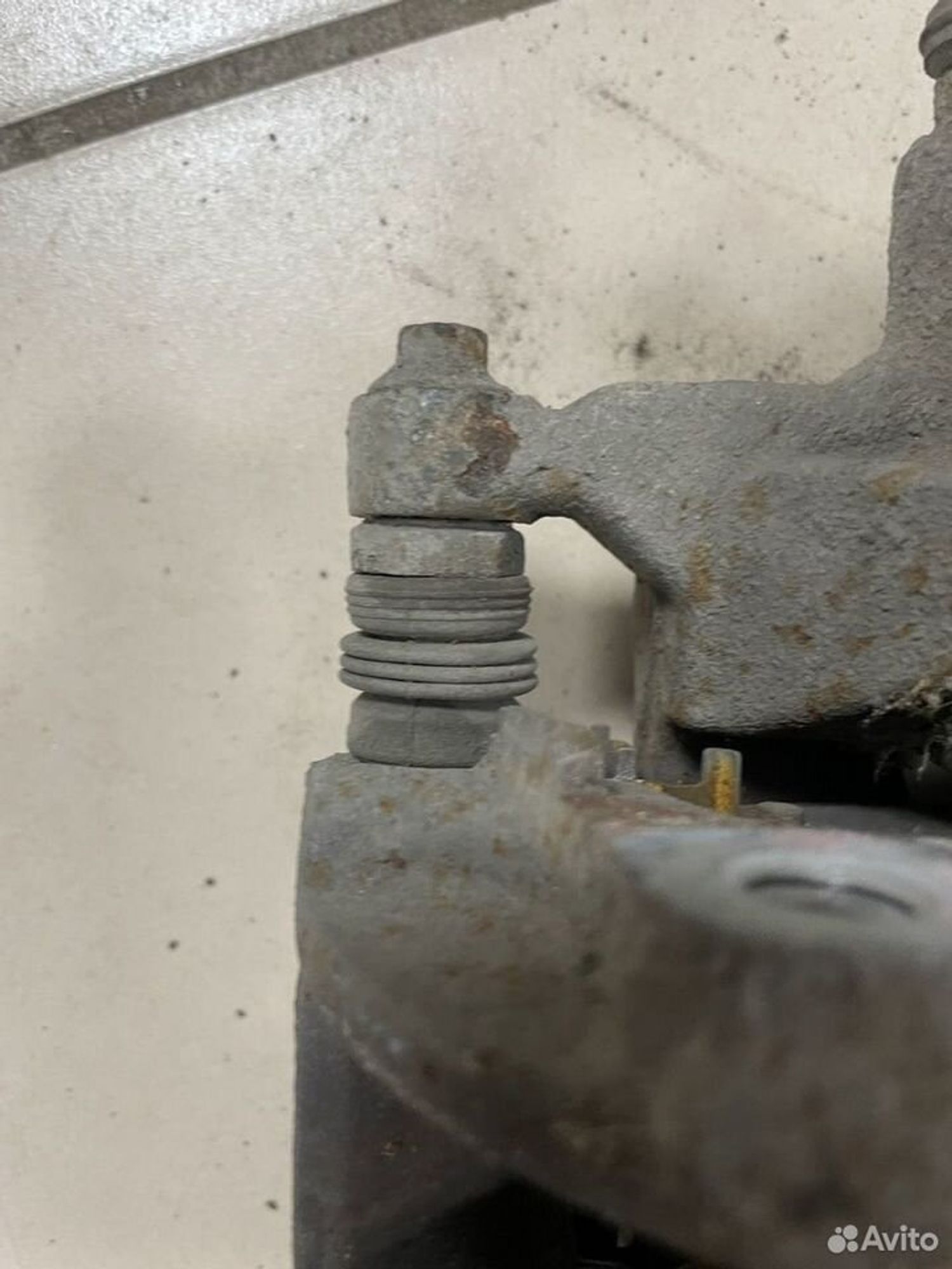 Суппорт передний левый Chevrolet Cruze J300, 2000 рублей, Тамбов