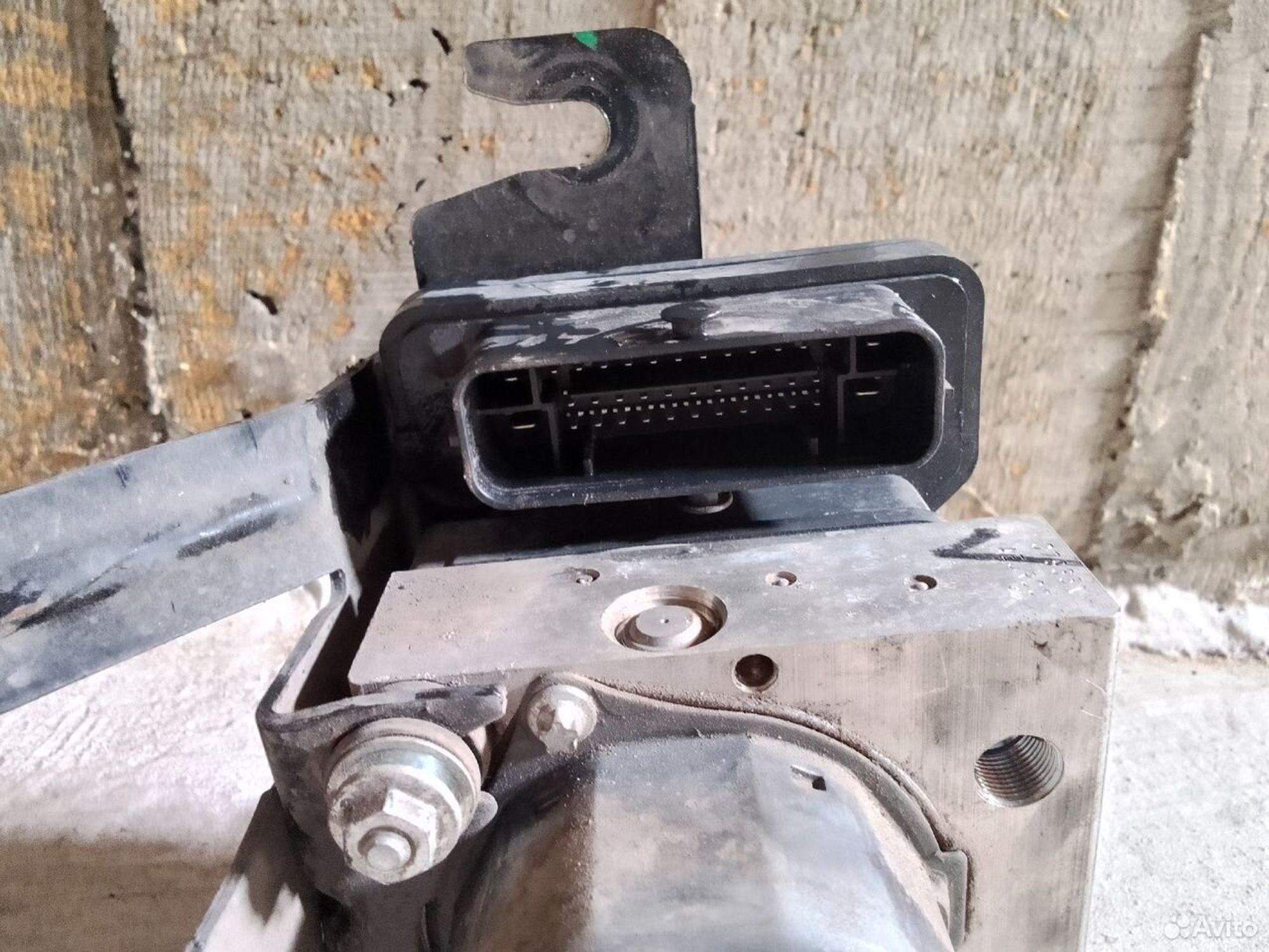 Блок ABS LADA X-Ray, 2000 рублей, Тамбов