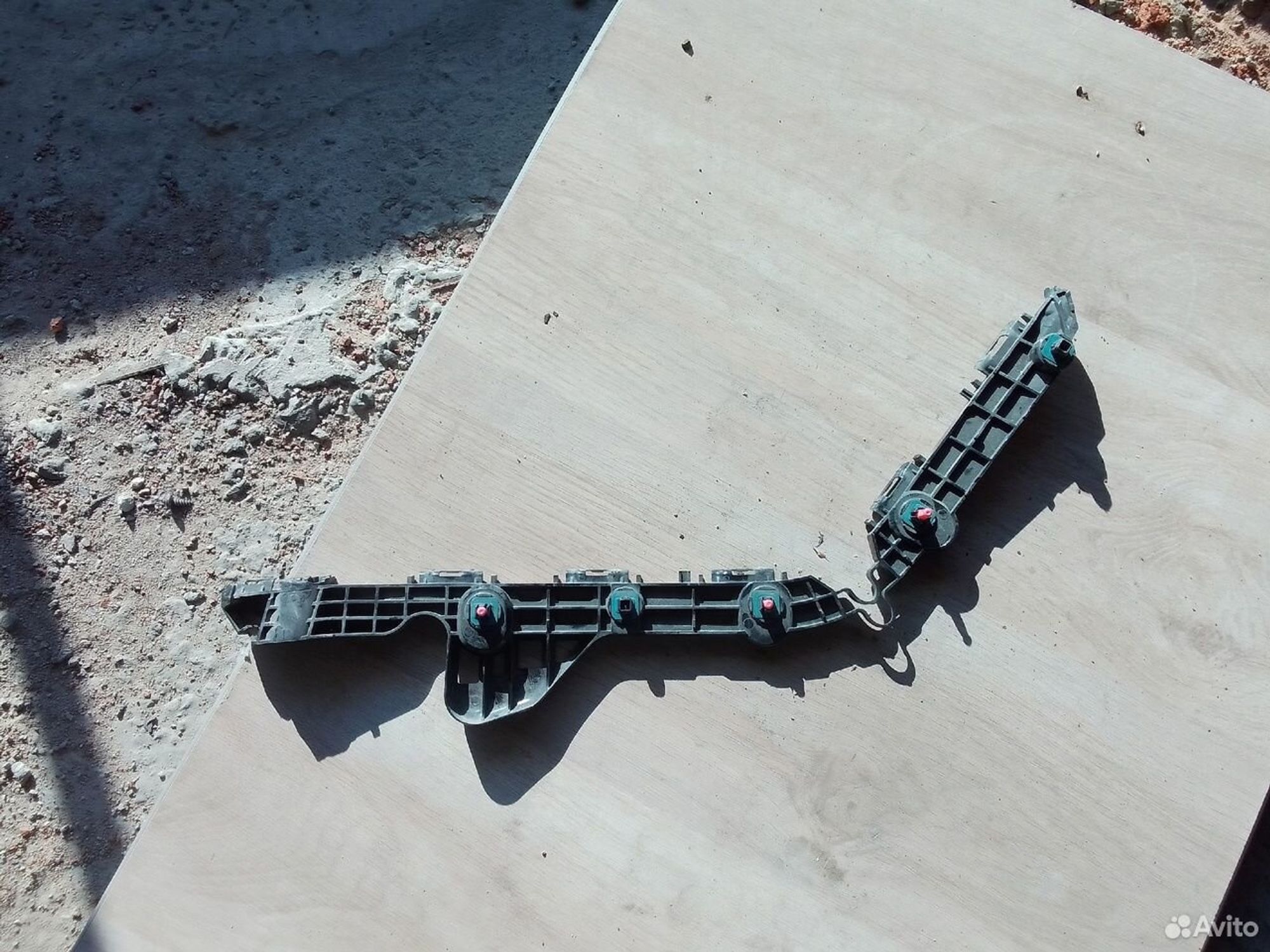 Кронштейн заднего бампера правый Toyota Camry XV70, 1000 рублей, Тамбов