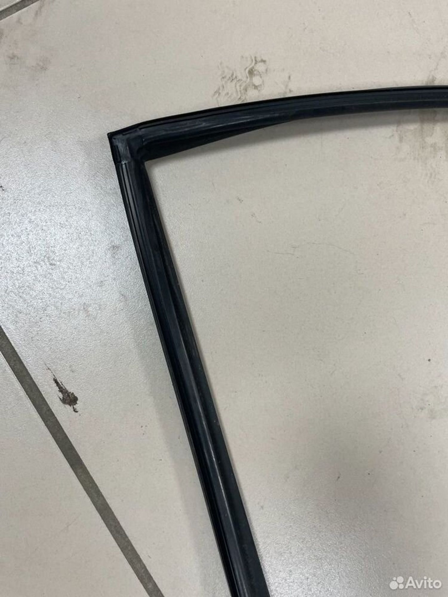 Уплотнитель стекла зад.лев. Mitsubishi Lancer IX, 500 рублей, Тамбов