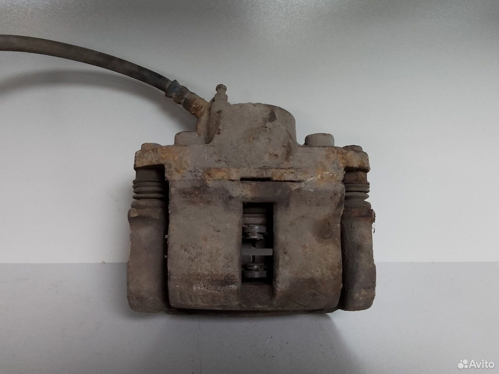 Суппорт перед.прав. Renault Logan I, 2000 рублей, Тамбов