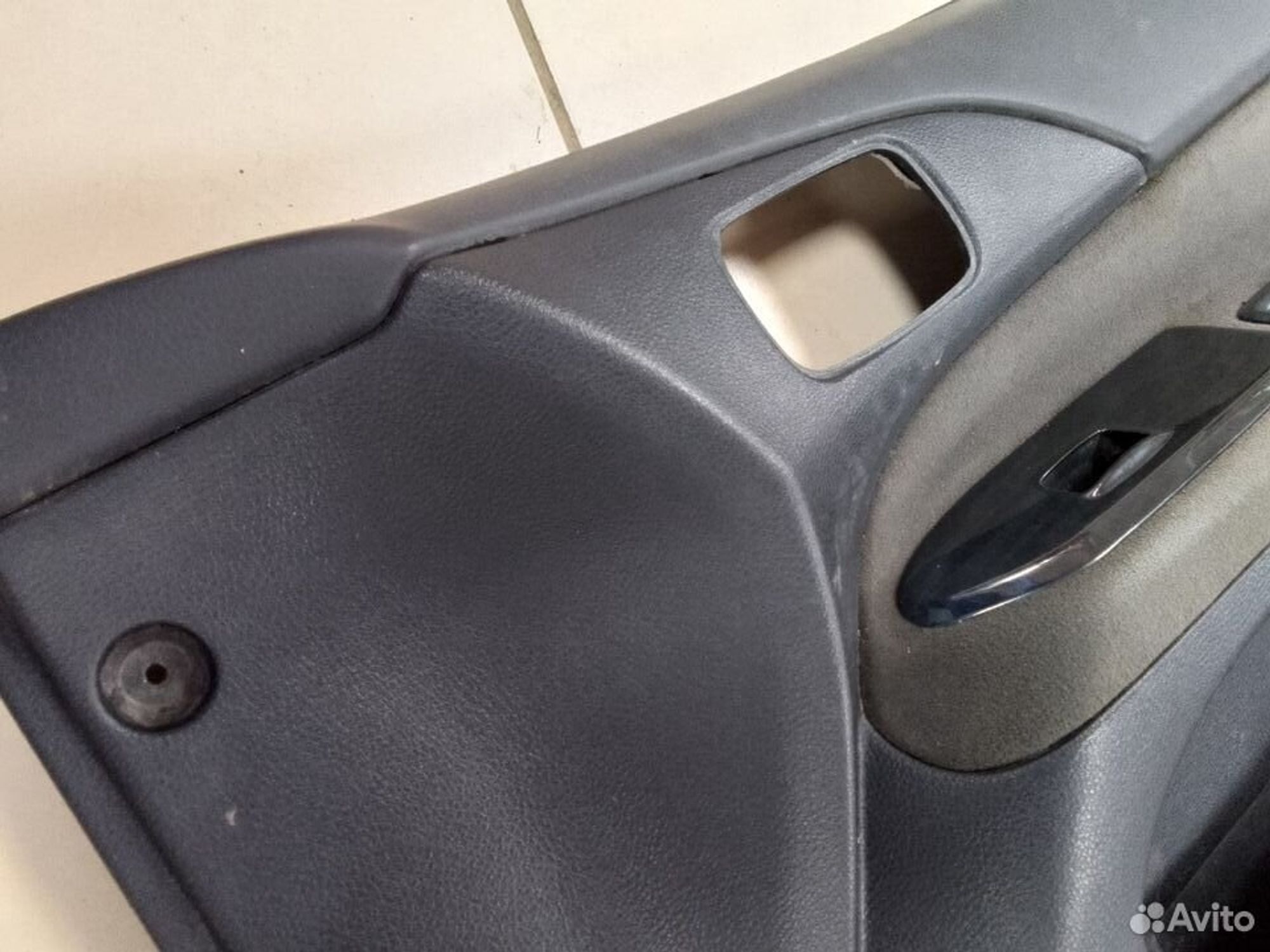 Обшивка двери передней правой Mitsubishi Lancer IX, 1000 рублей, Тамбов