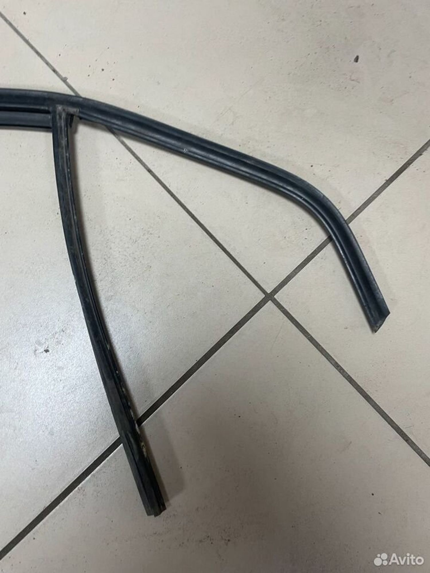 Уплотнитель стекла задний левый BMW E90, 500 рублей, Тамбов