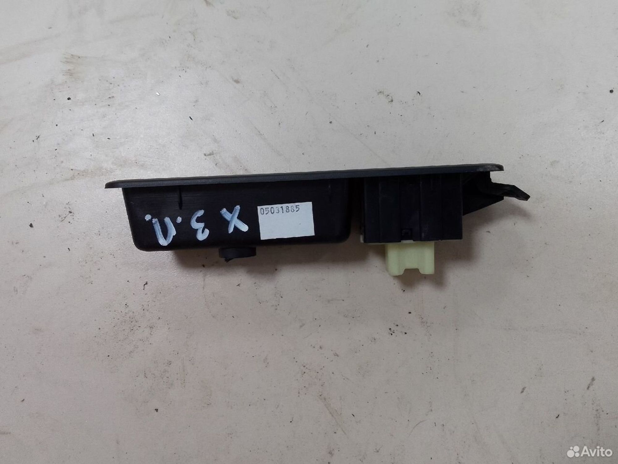 Кнопка стеклоподъёмника зад.прав. LADA X-Ray, 500 рублей, Тамбов