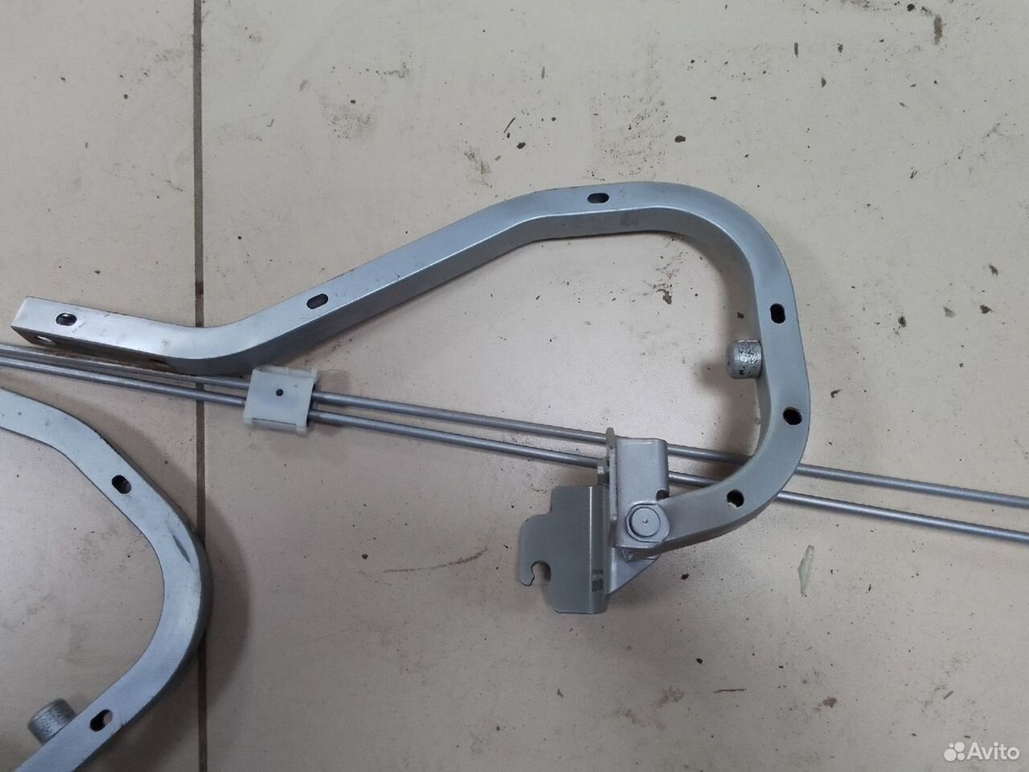 Петли багажника Mitsubishi Lancer IX, 1000 рублей, Тамбов