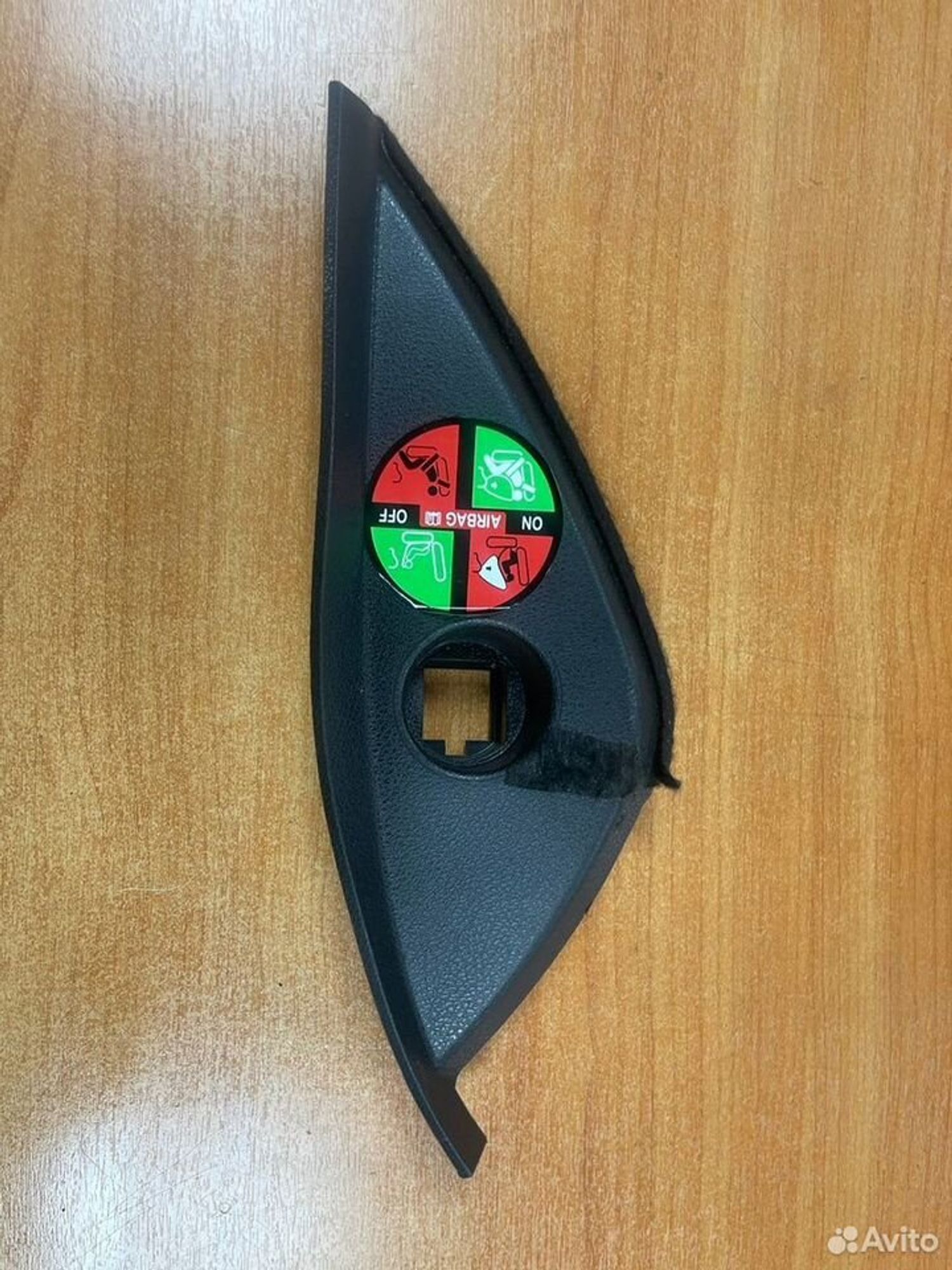 Накладка торпедо прав. LADA Vesta, 500 рублей, Тамбов