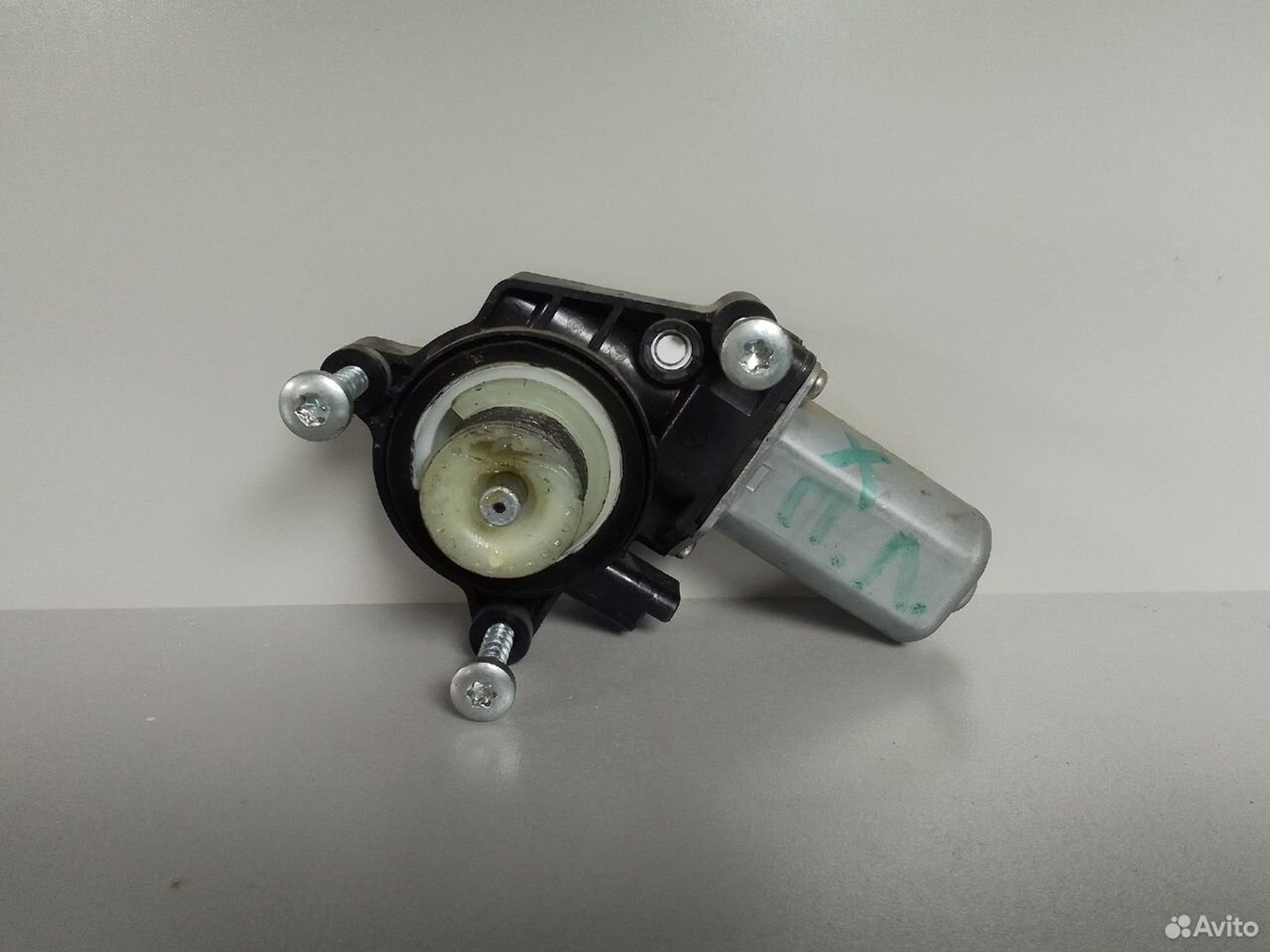 Моторчик стеклопод. пер.лев. LADA X-Ray, 500 рублей, Тамбов