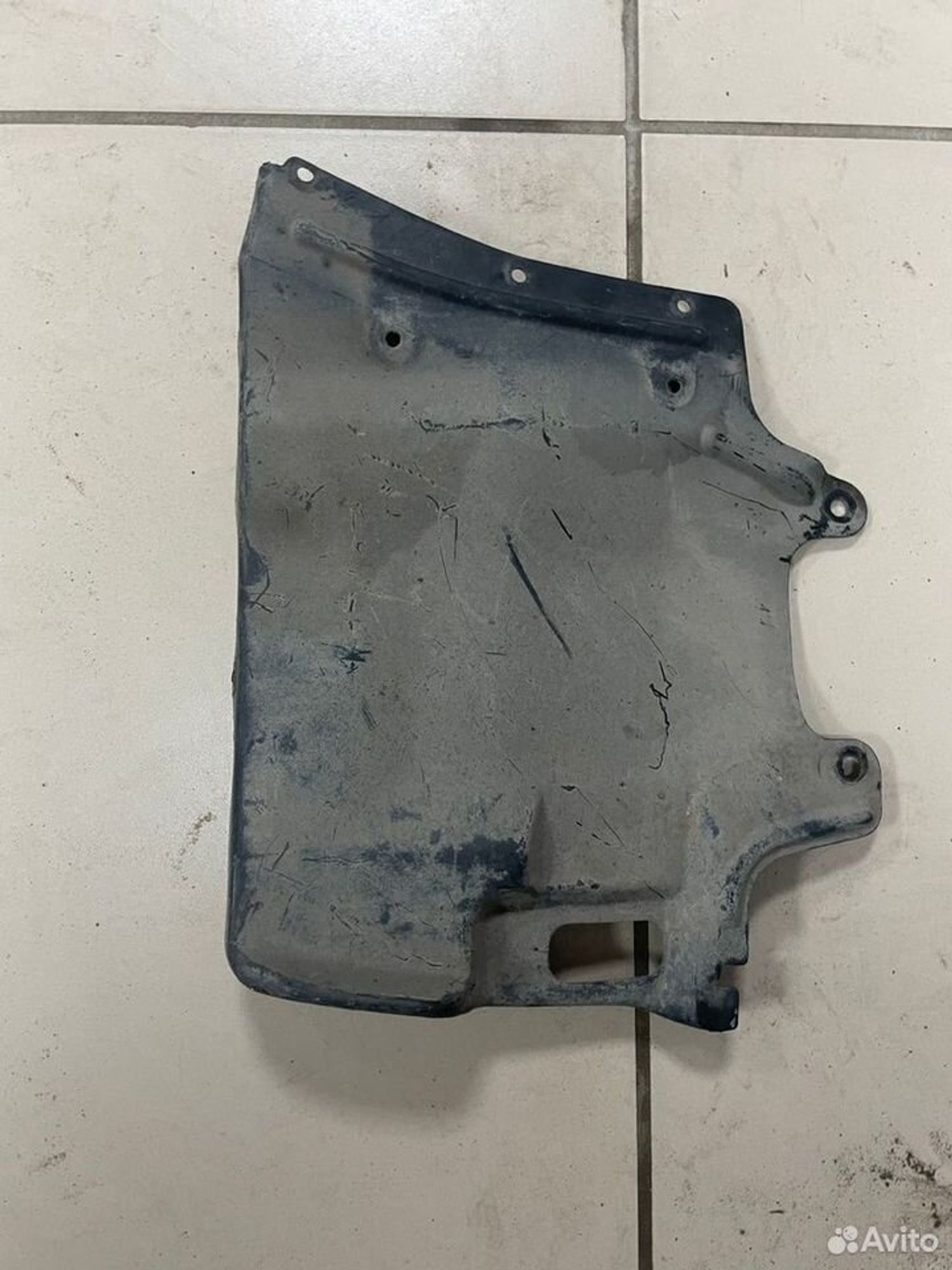 Пыльник двигателя Mitsubishi Lancer IX, 500 рублей, Тамбов