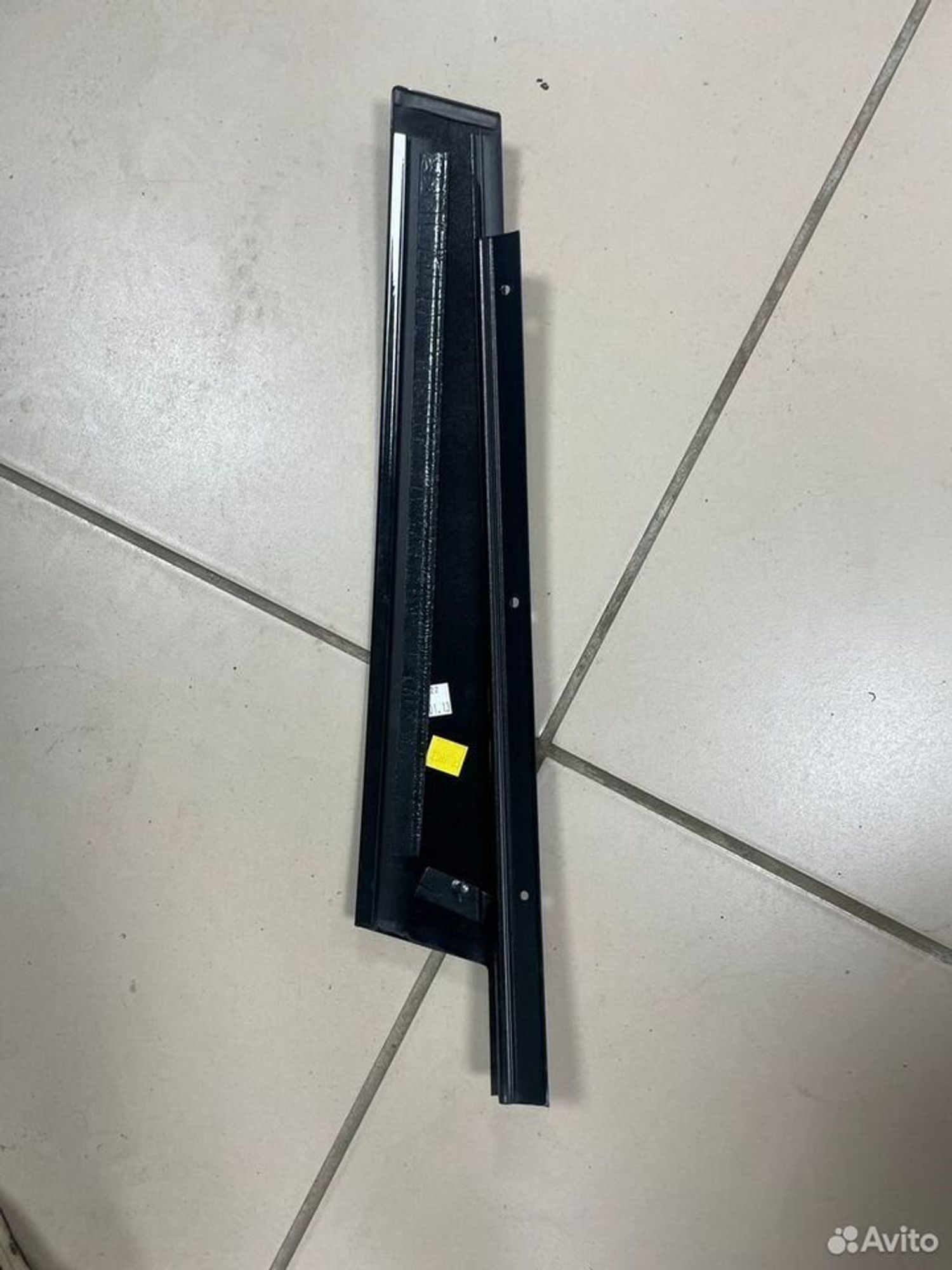 Накладка зад.лев. двери Mercedes W204, 500 рублей, Тамбов