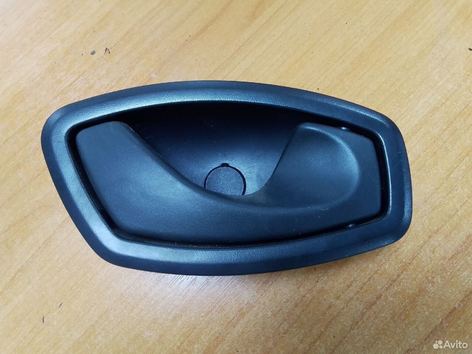 Внутренняя ручка зад.прав. LADA X-Ray, 500 рублей, Тамбов