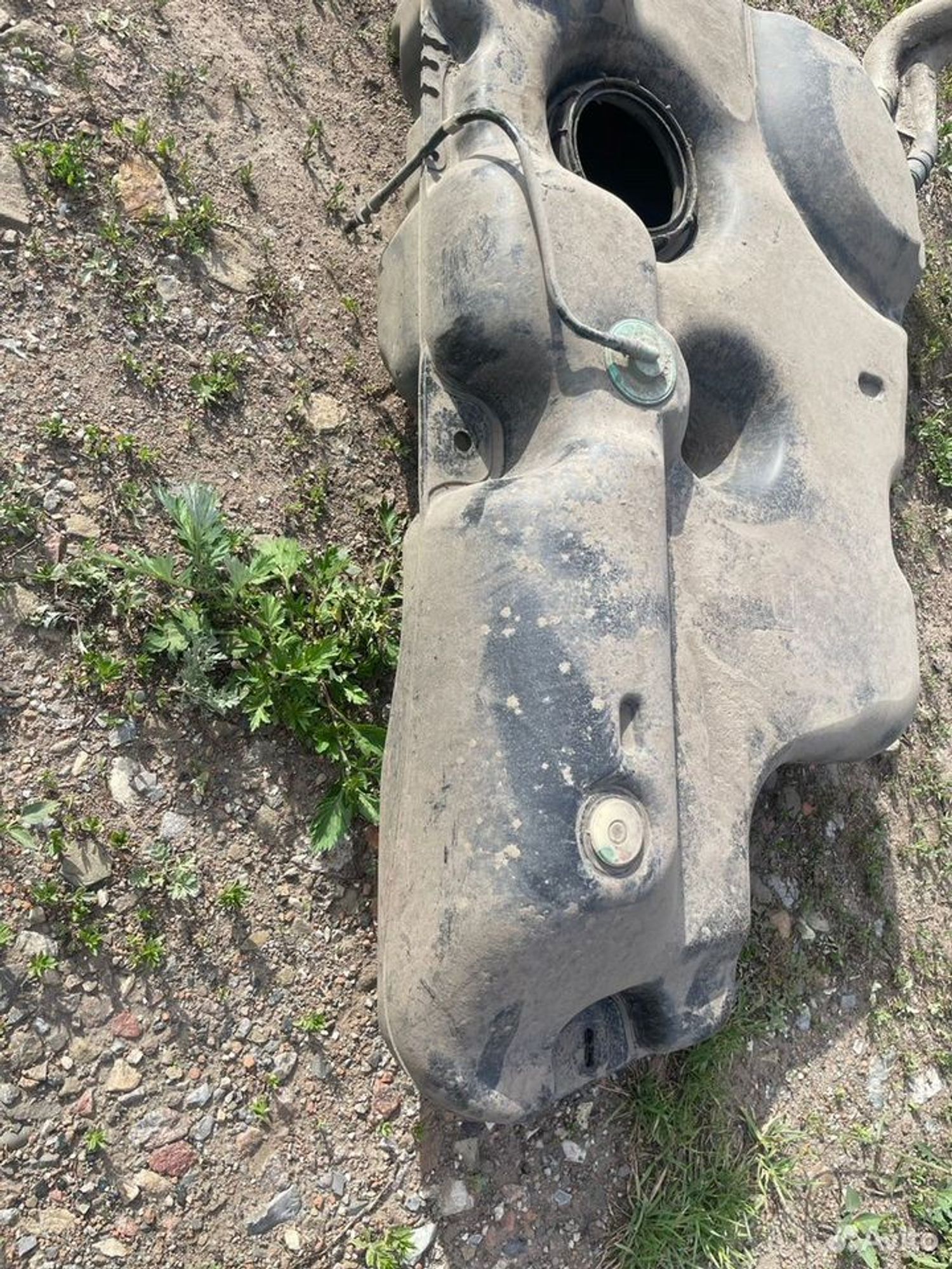 Топливный бак Renault Logan I, 1000 рублей, Тамбов