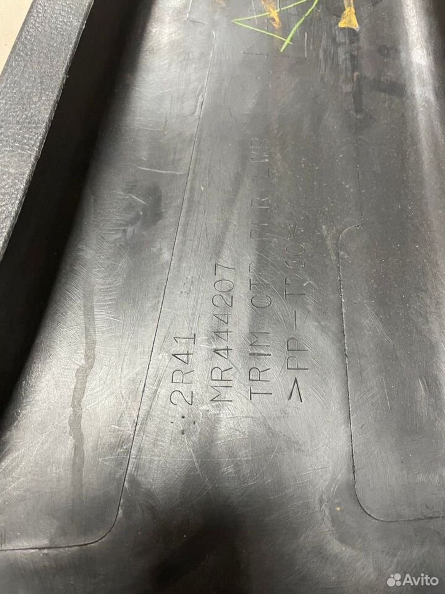 Обшивка центр. стойки слева Mitsubishi Lancer IX, 500 рублей, Тамбов