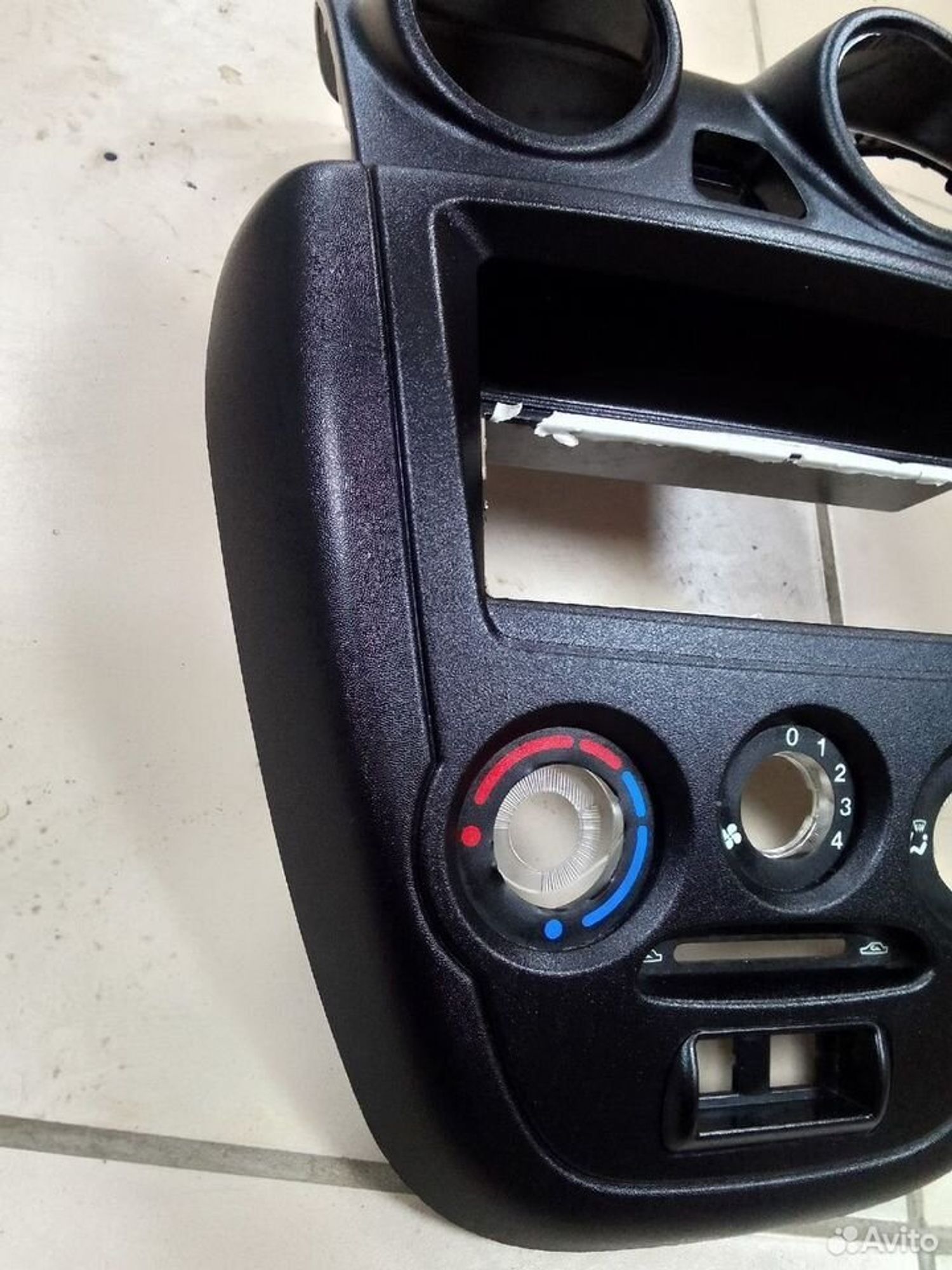 Накладка торпедо LADA Granta, 700 рублей, Тамбов