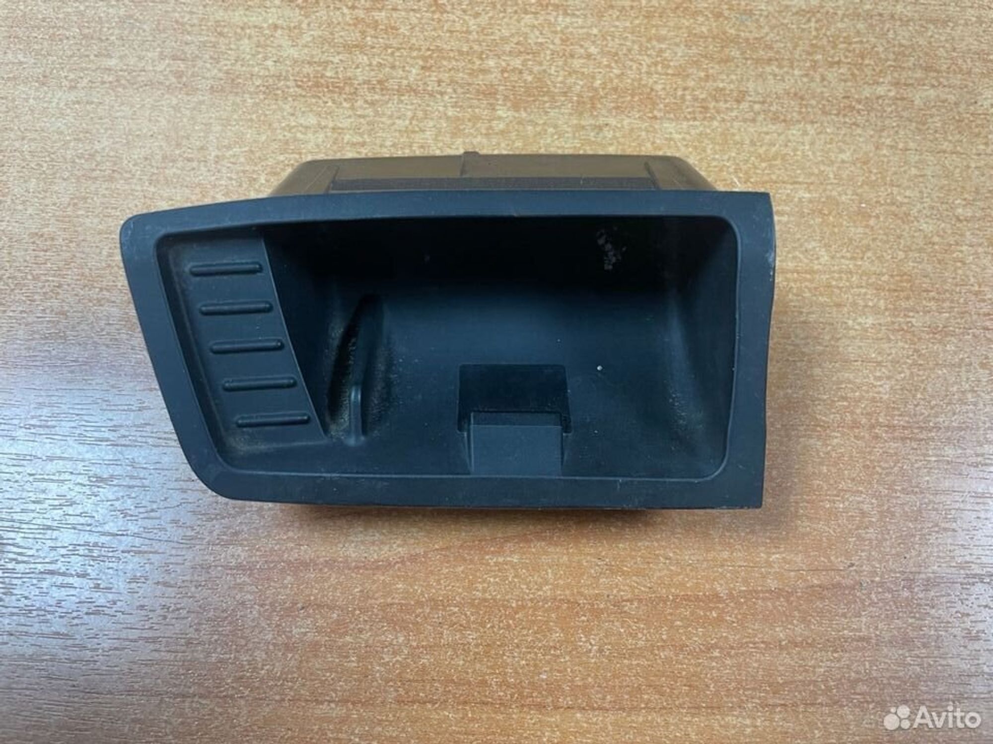 Пепельница BMW 3-Series E90, 500 рублей, Тамбов