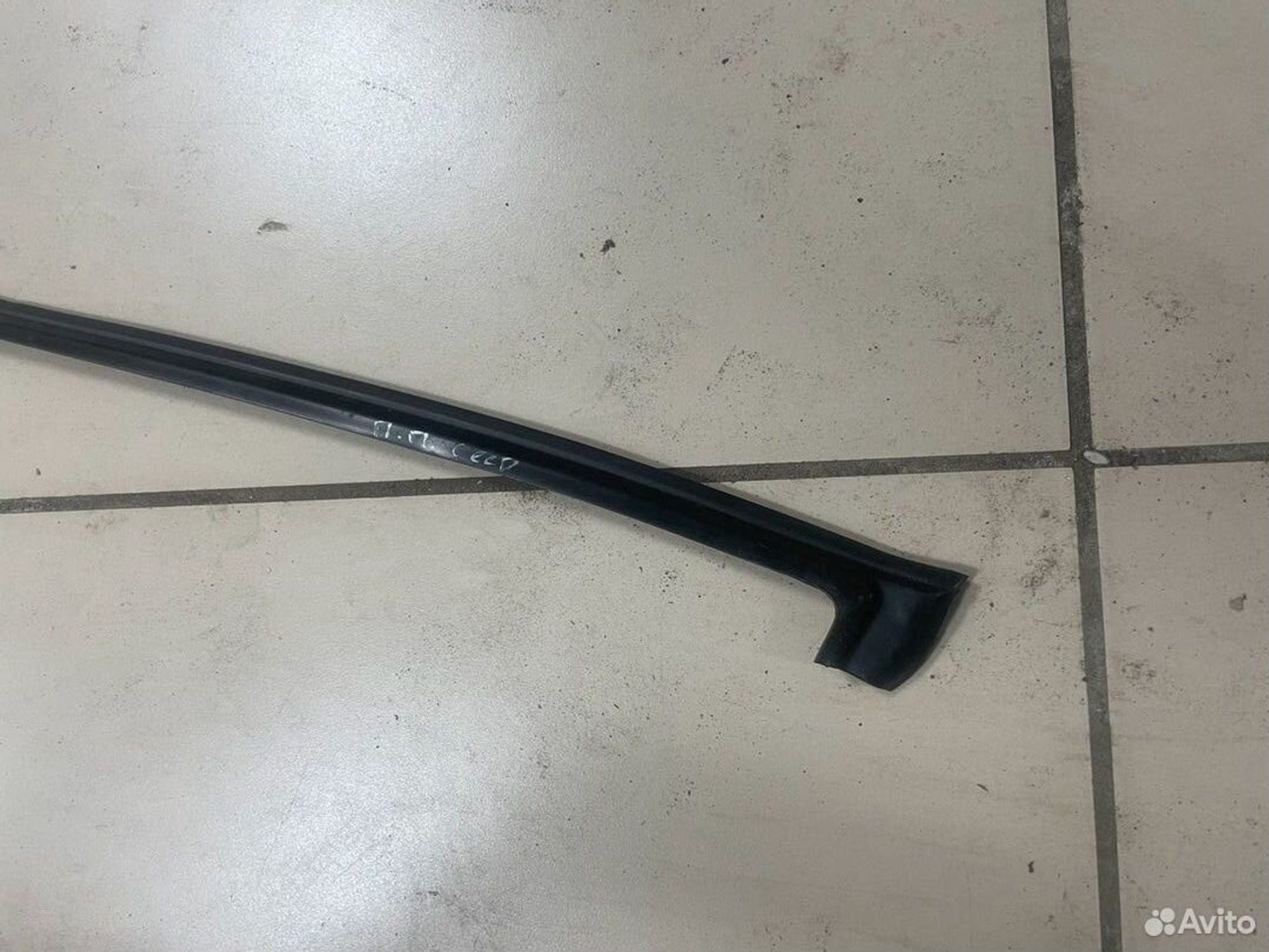 Уплотнитель рамки перед.прав. Kia Ceed II JD, 1750 рублей, Тамбов