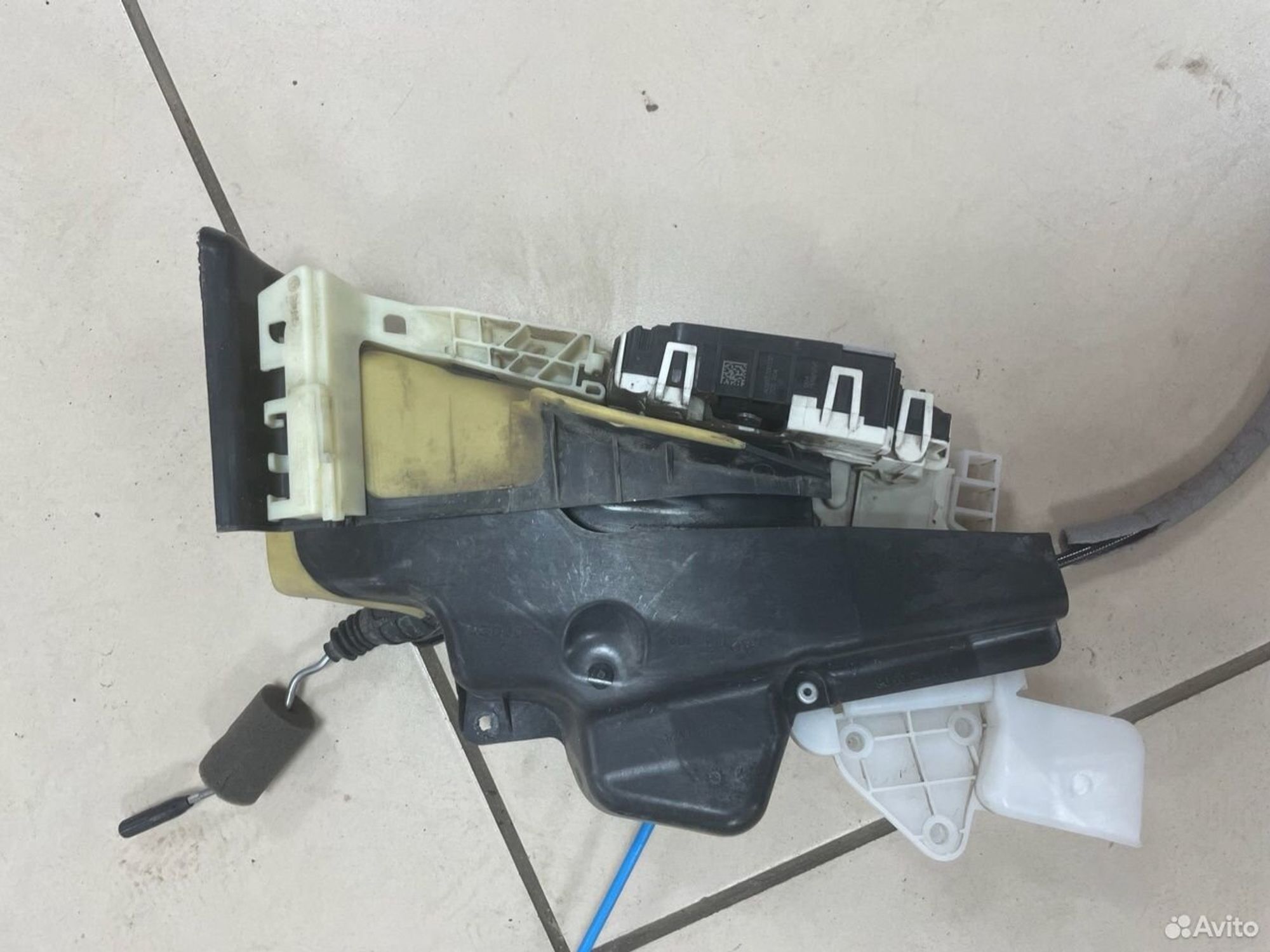 Замок двери перед.лев. Mercedes W212 LHD рест, 2000 рублей, Тамбов