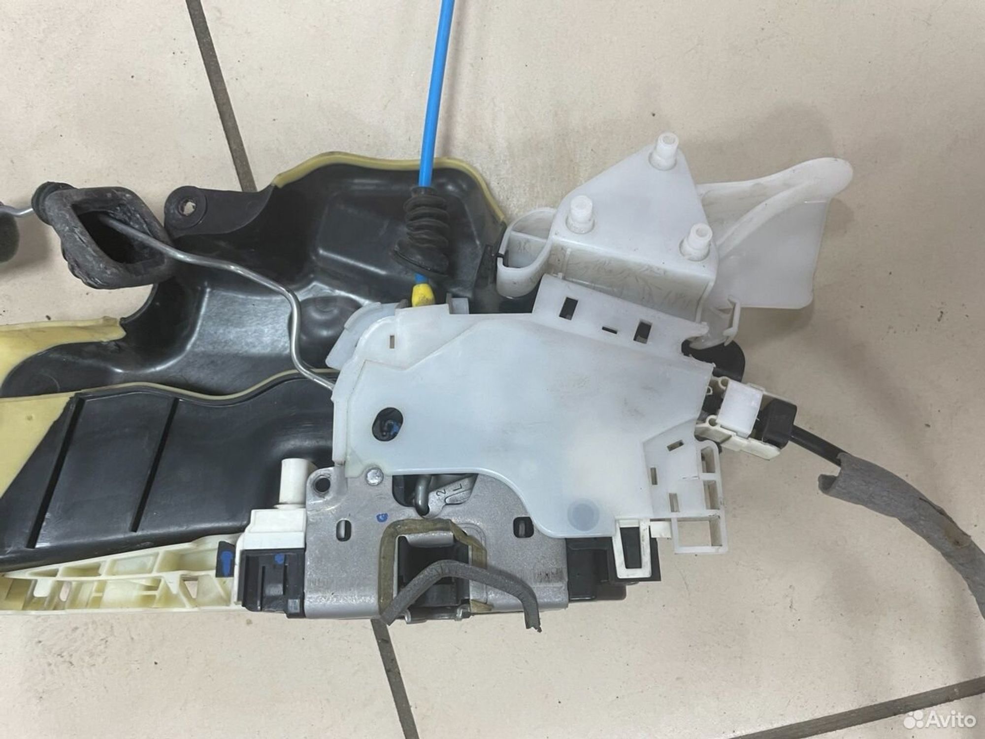 Замок двери перед.лев. Mercedes W212 LHD рест, 2000 рублей, Тамбов