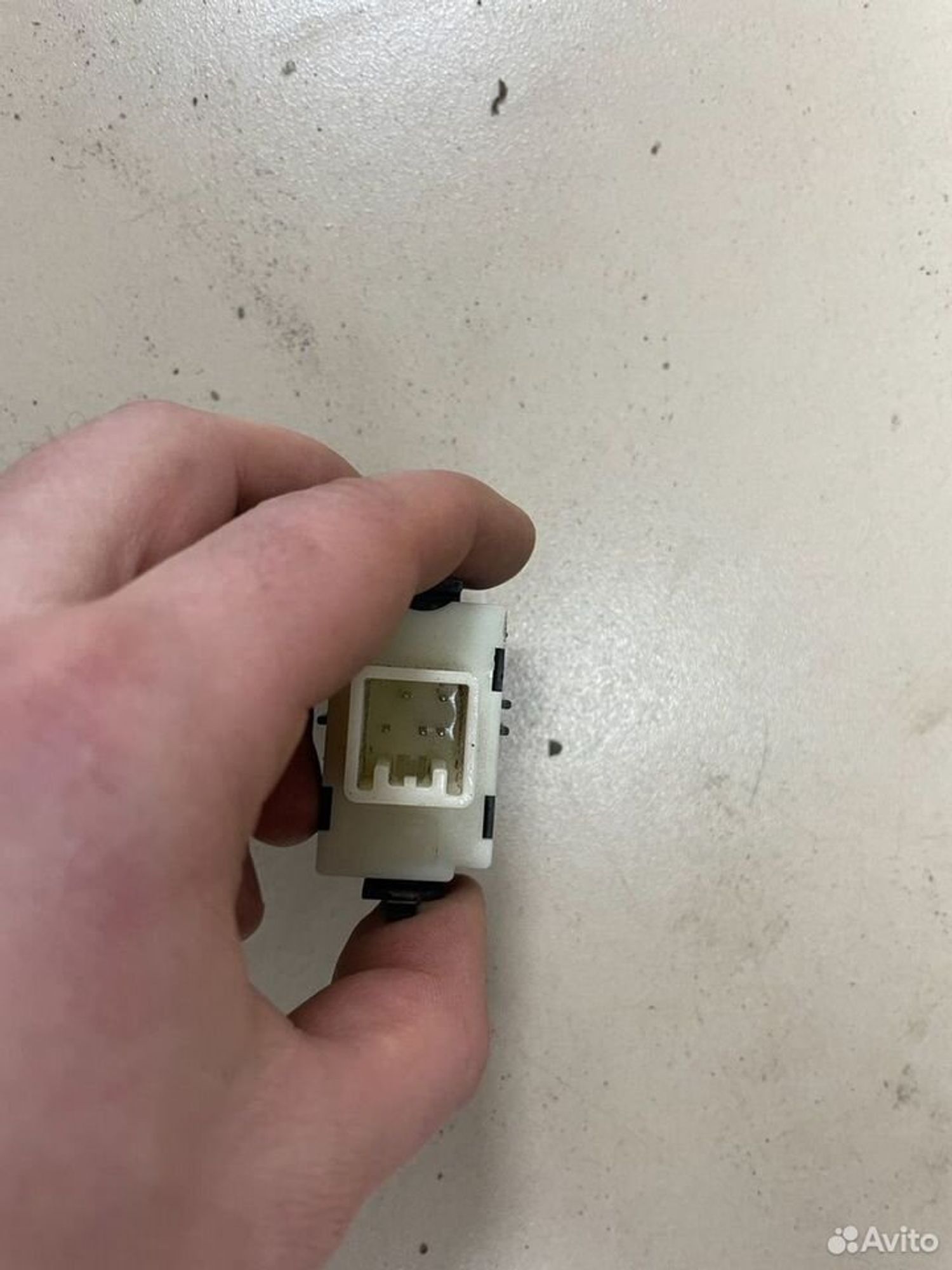 Кнопки стеклоподъёмника Toyota Avensis T250, 600 рублей, Тамбов