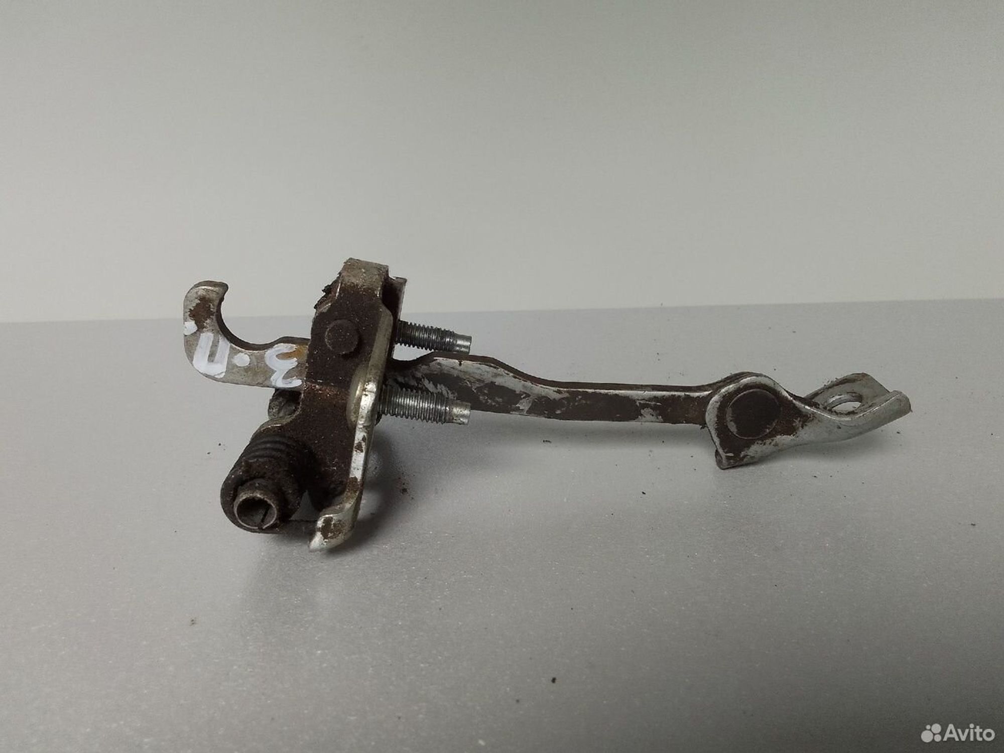 Ограничитель двери зад.прав. LADA X-Ray, 500 рублей, Тамбов