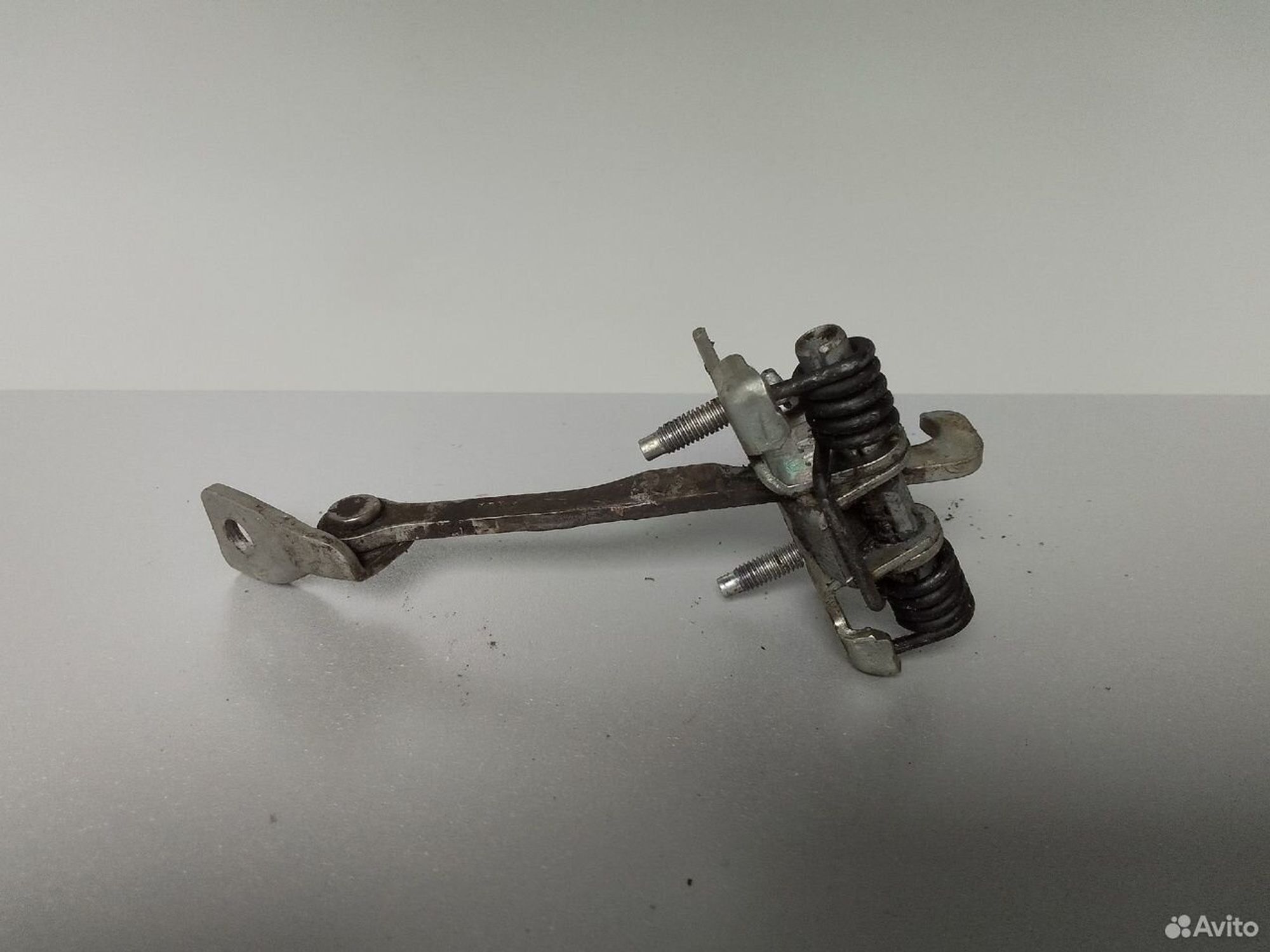 Ограничитель двери зад.прав. LADA X-Ray, 500 рублей, Тамбов