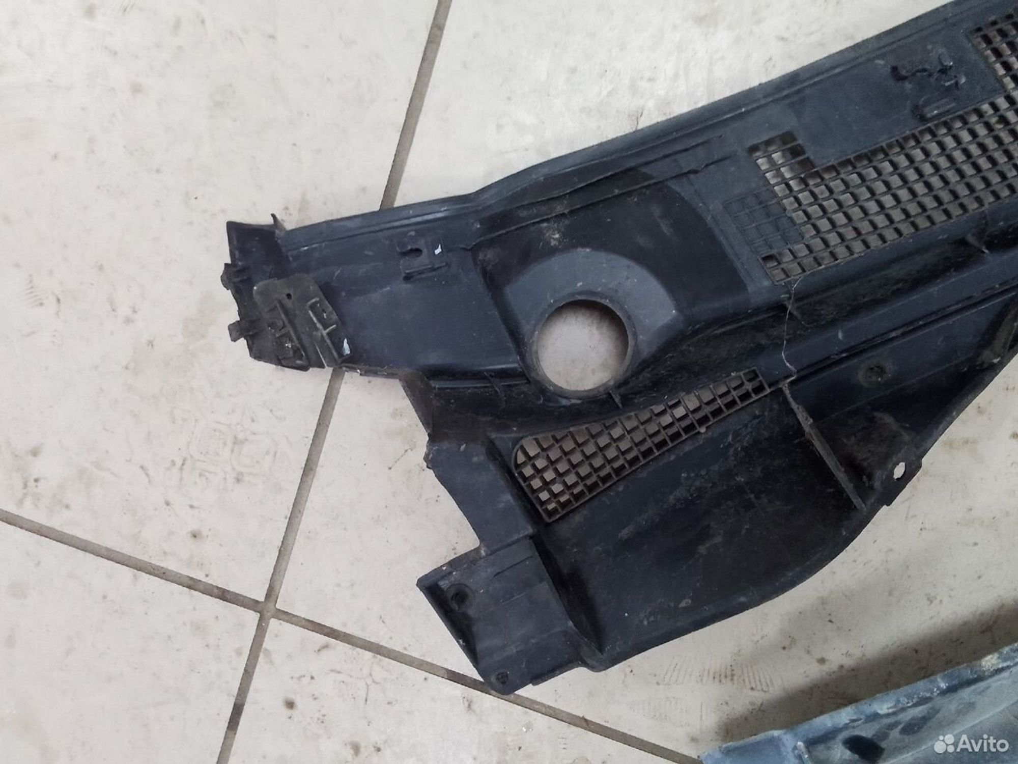 Жабо прав/лев Mitsubishi Lancer IX, 1000 рублей, Тамбов