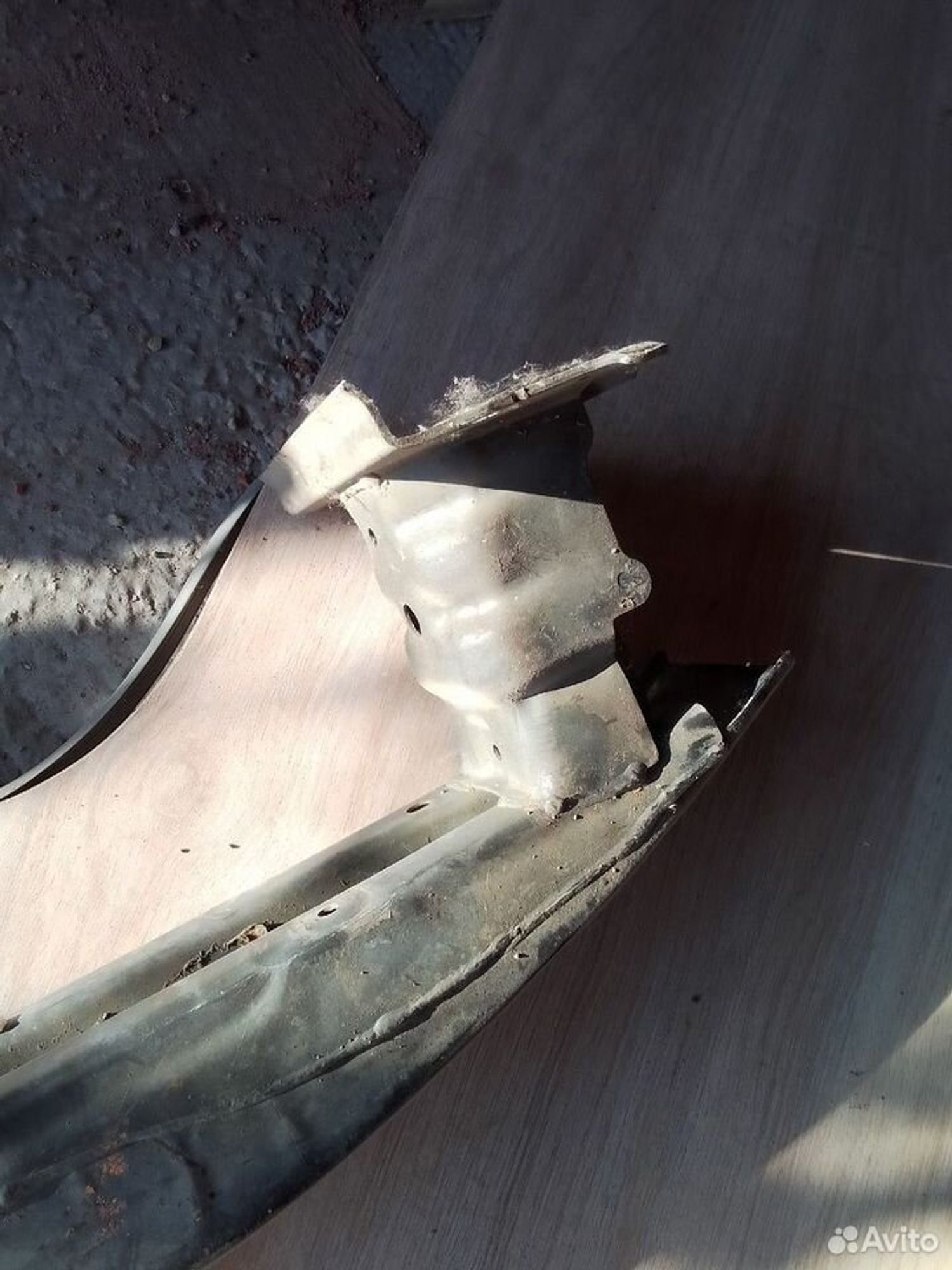 Усилитель переднего бампера Toyota Avensis T250, 2000 рублей, Тамбов