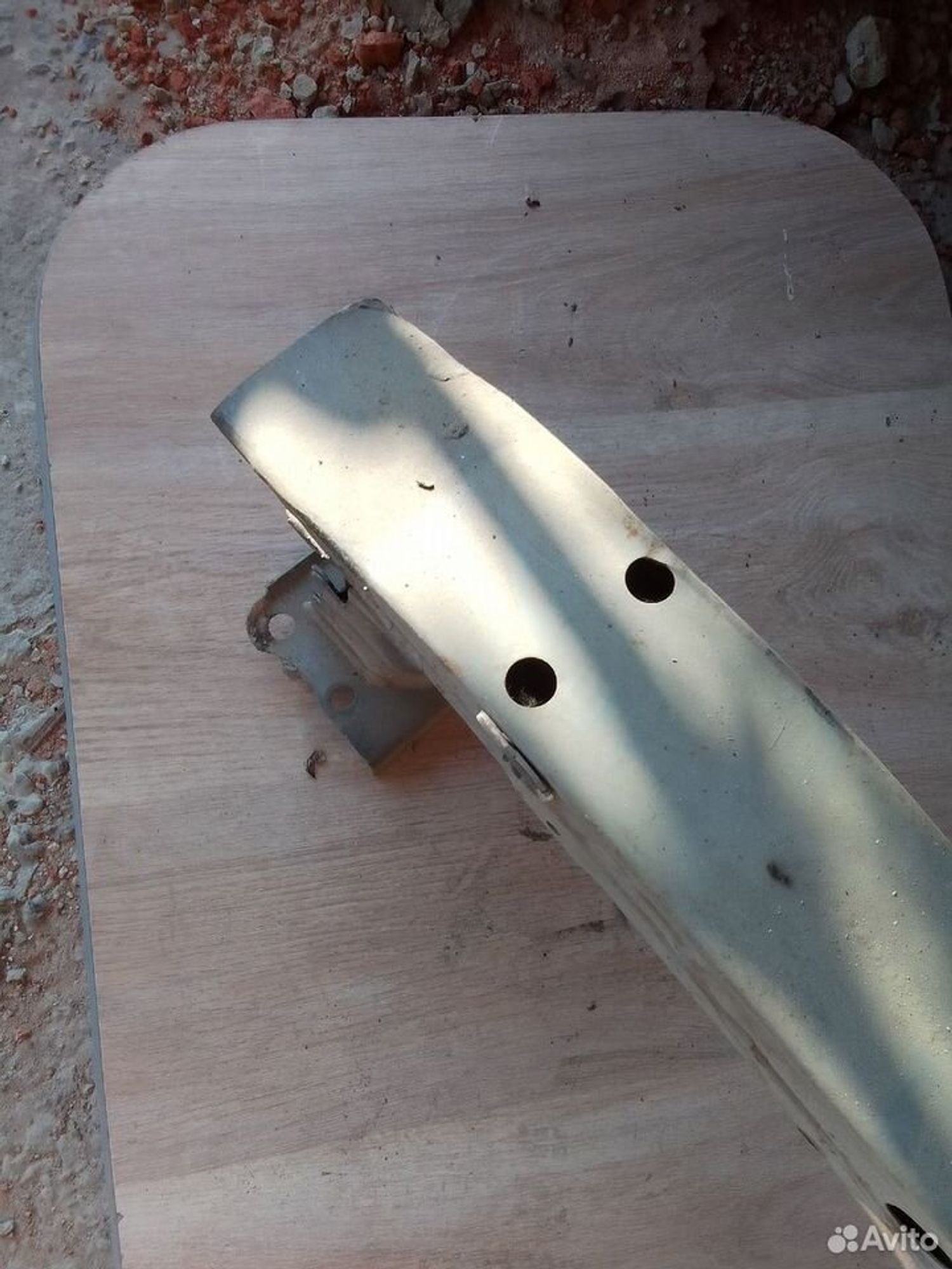 Усилитель переднего бампера Toyota Avensis T250, 2000 рублей, Тамбов